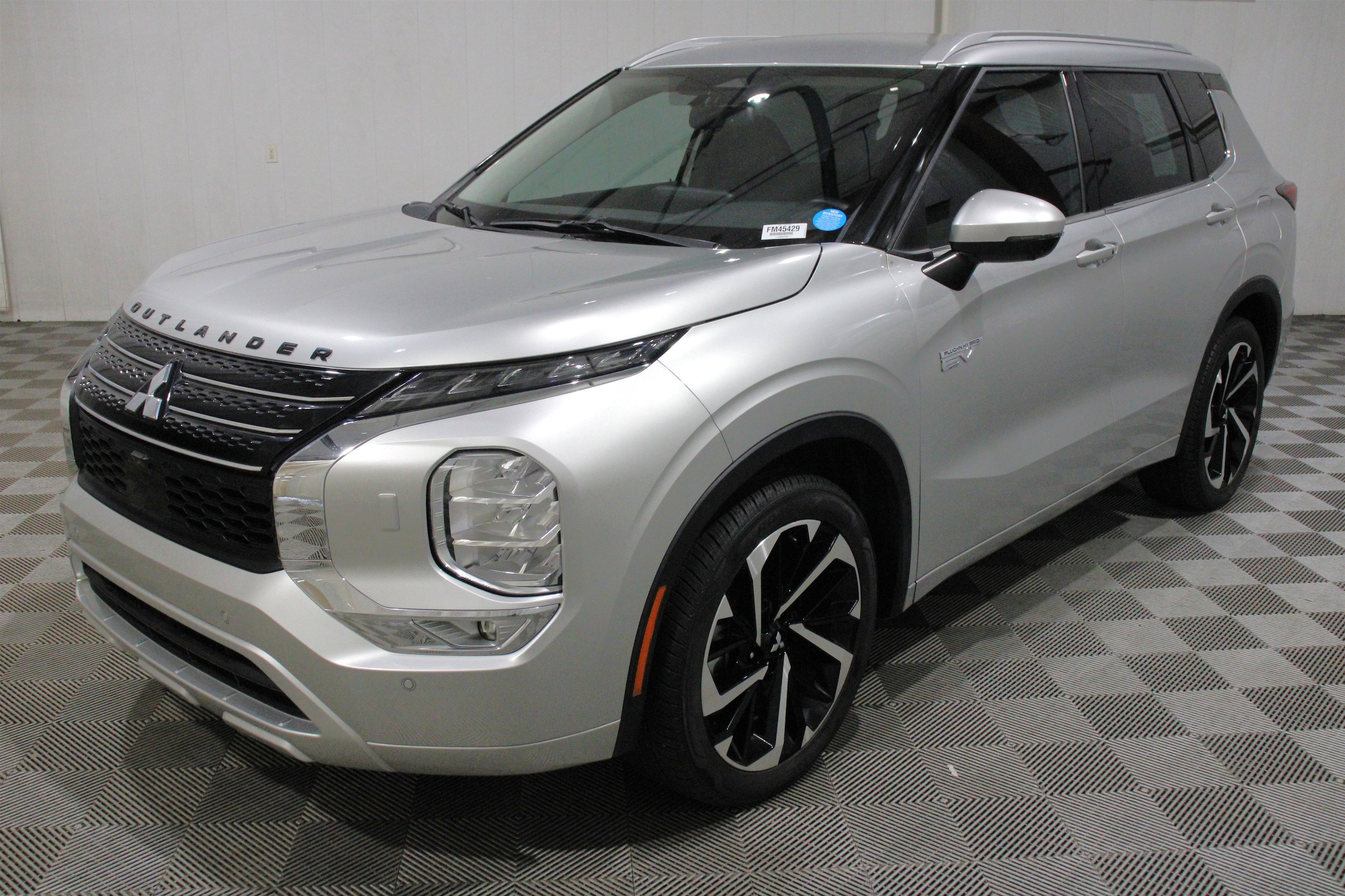 2023 Mitsubishi Outlander Plug-In Hybrid SEL - Photo 40
