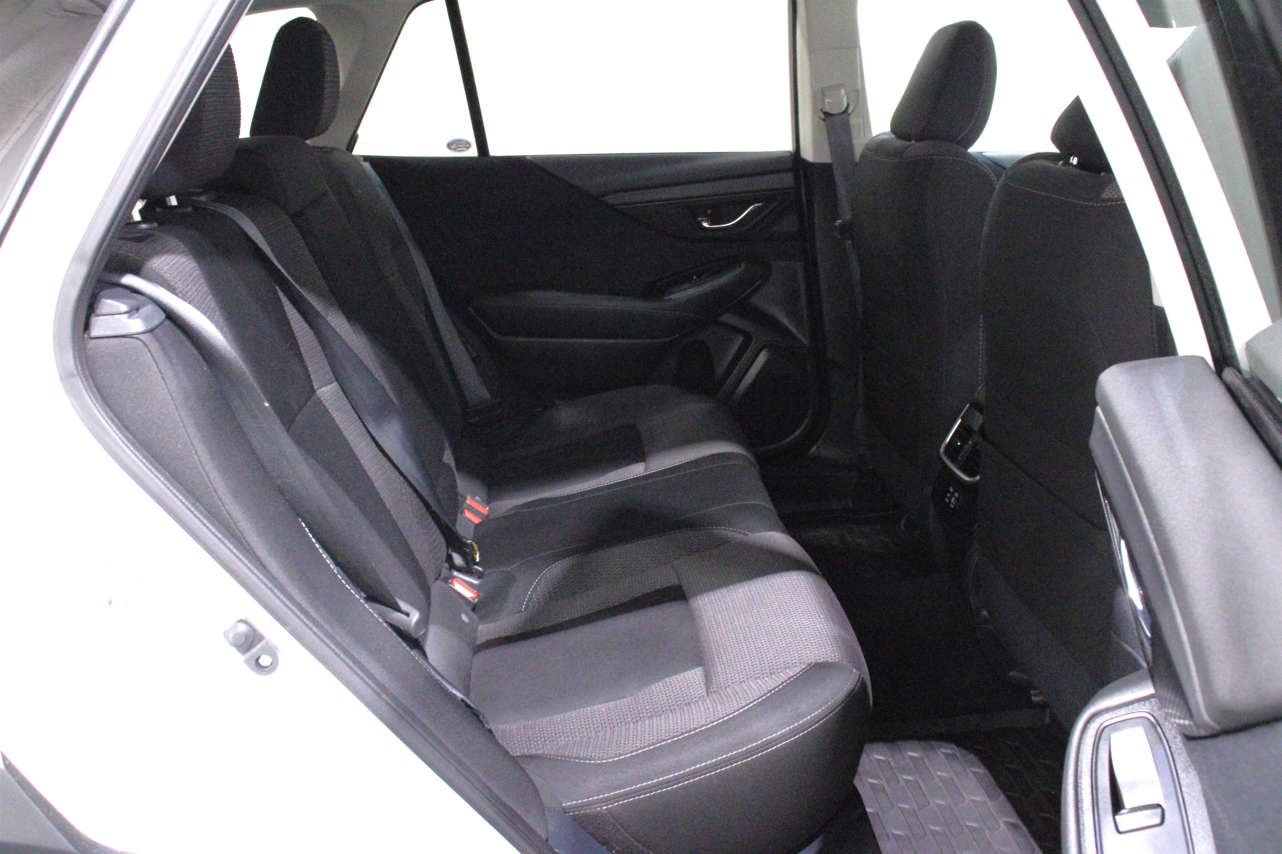 2025 Subaru Outback Premium - Photo 24