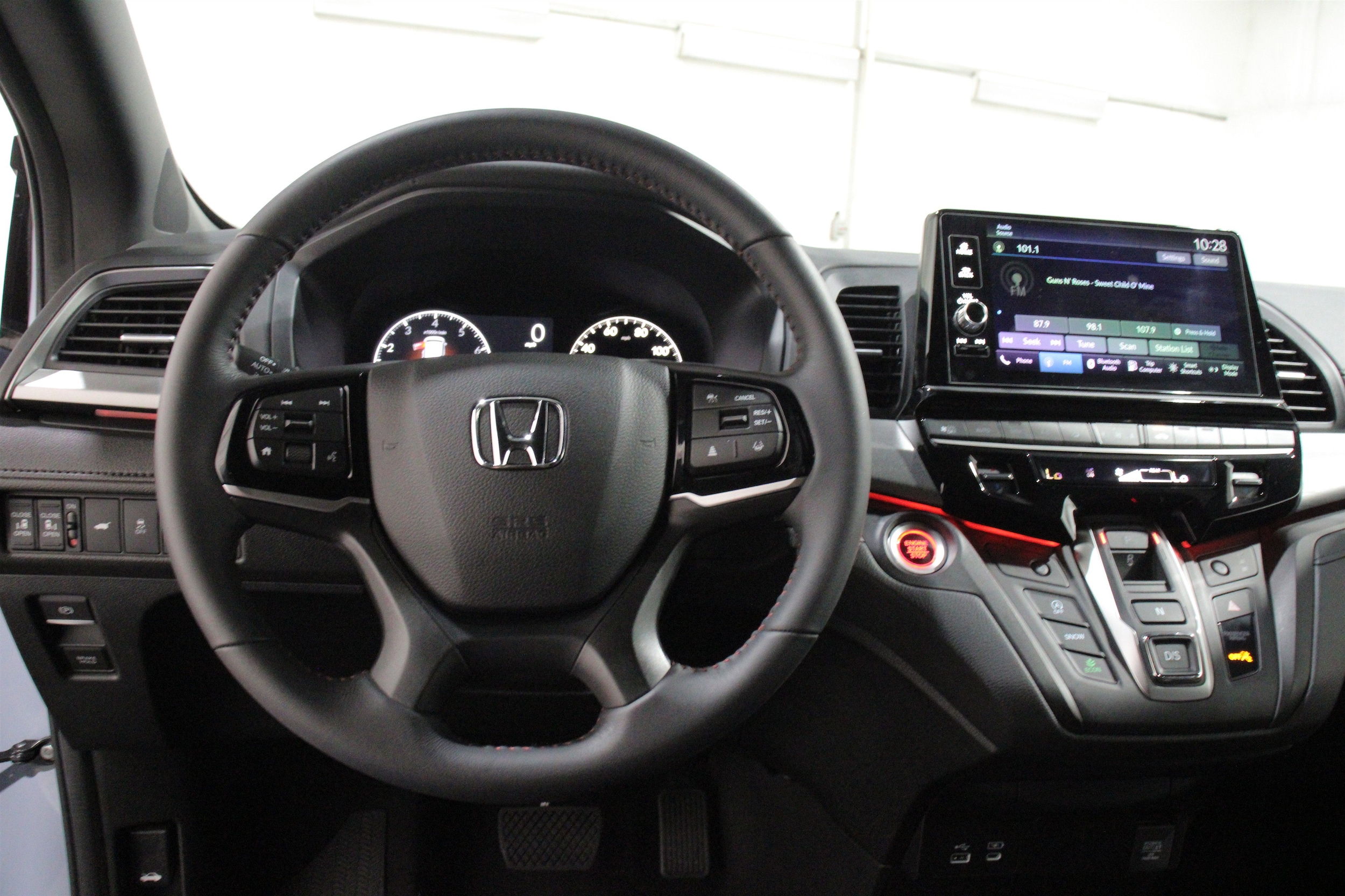 2026 Honda Odyssey Sport L - Photo 8
