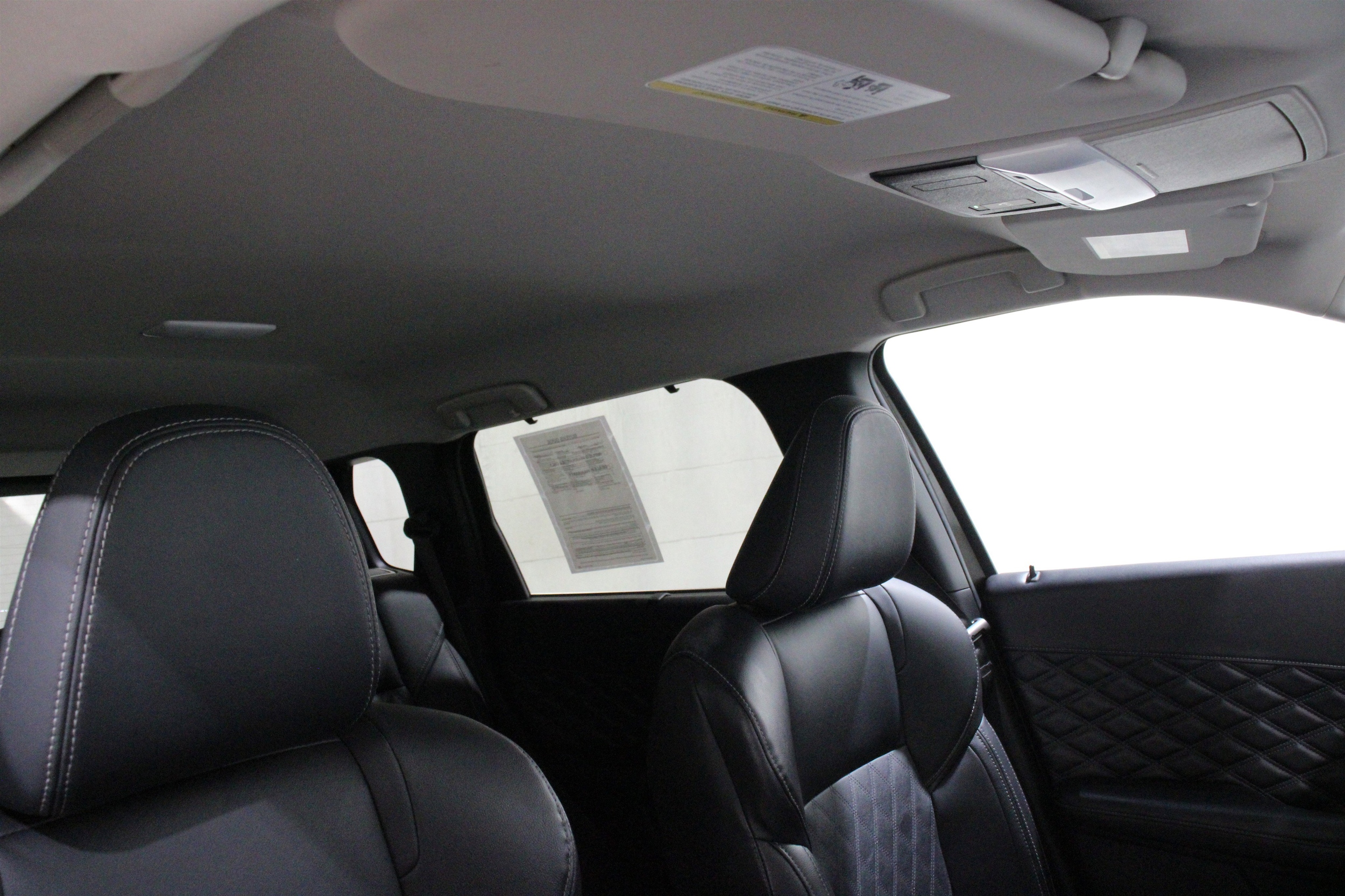 2024 Mitsubishi Outlander Plug-in Hybrid SEL - Photo 30