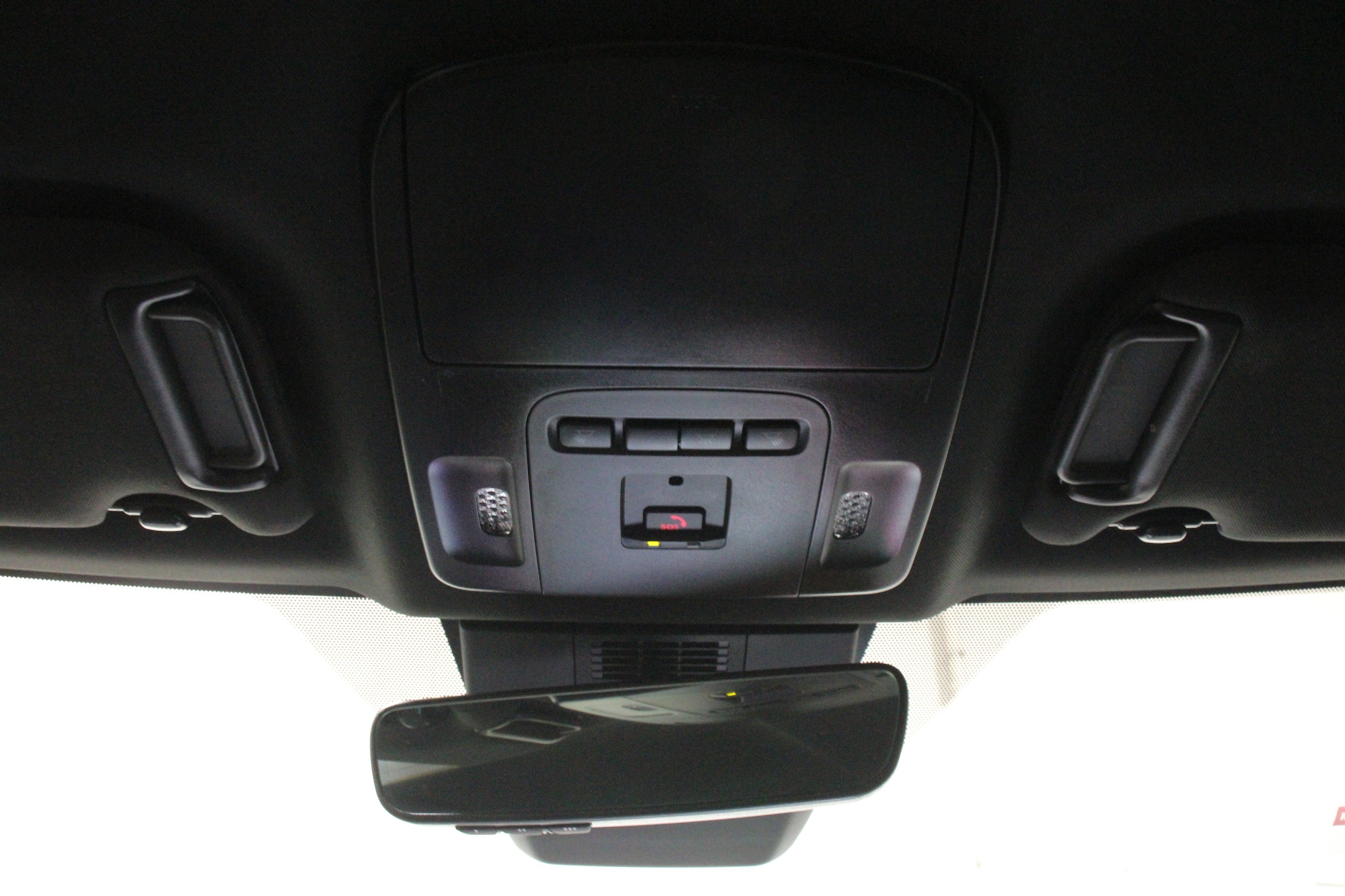 2025 Toyota Camry XSE - Photo 23