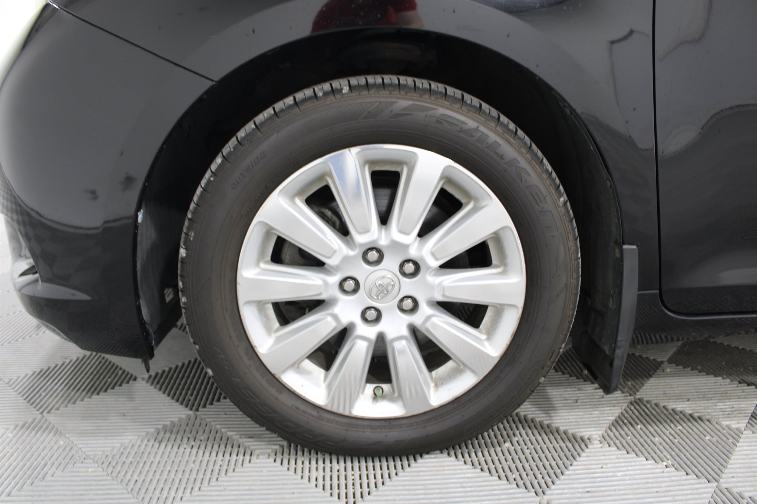 2014 Toyota Sienna Limited - Photo 36