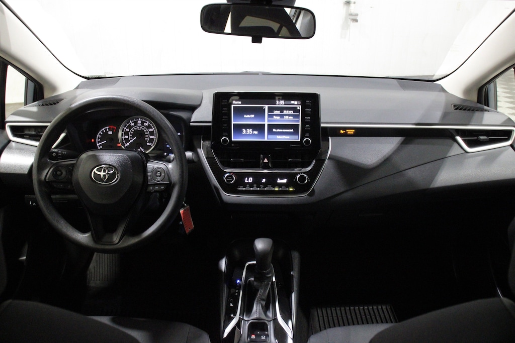 Used 2022 Toyota Corolla LE Sedan