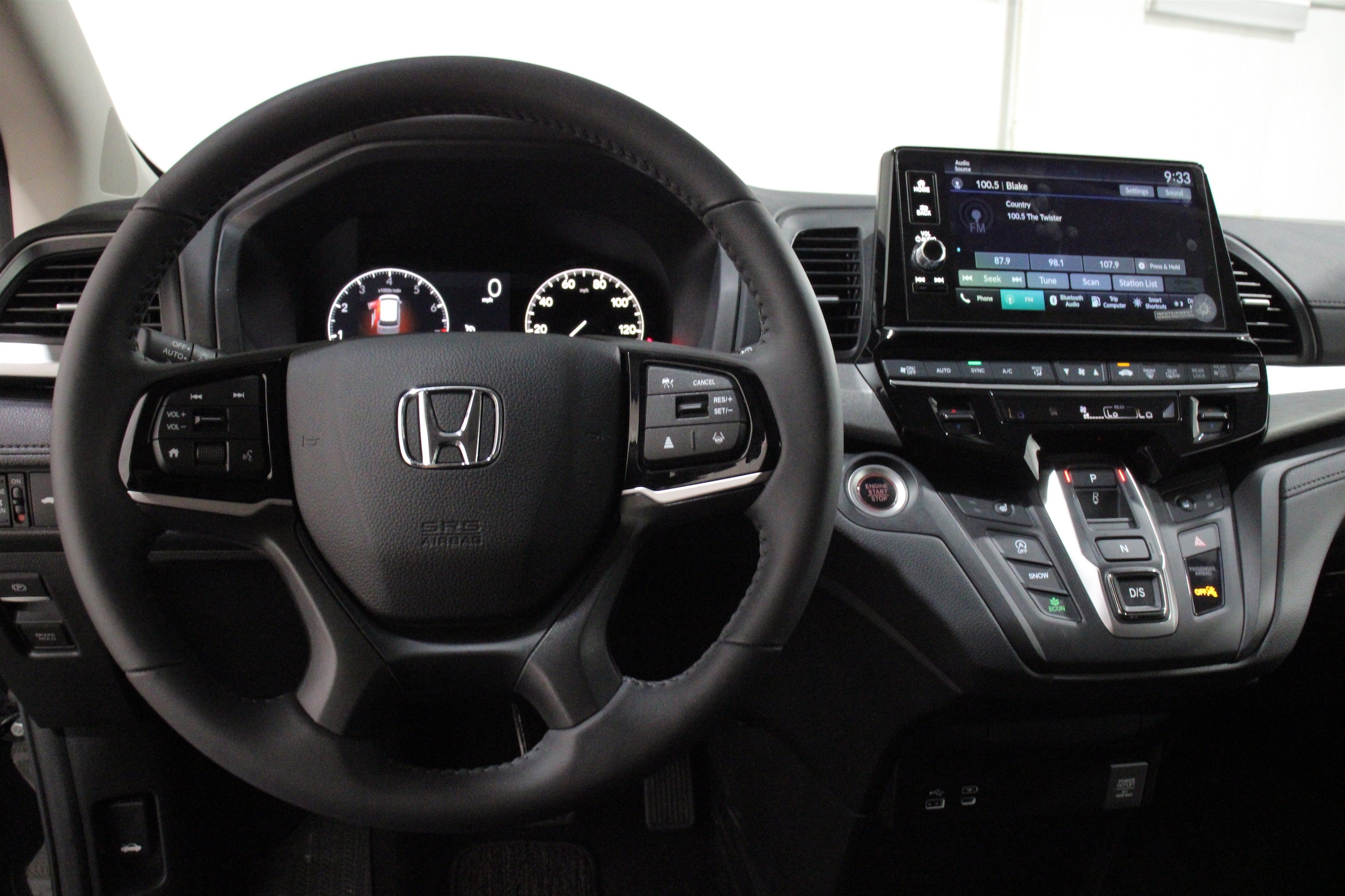 2026 Honda Odyssey EX-L - Photo 8