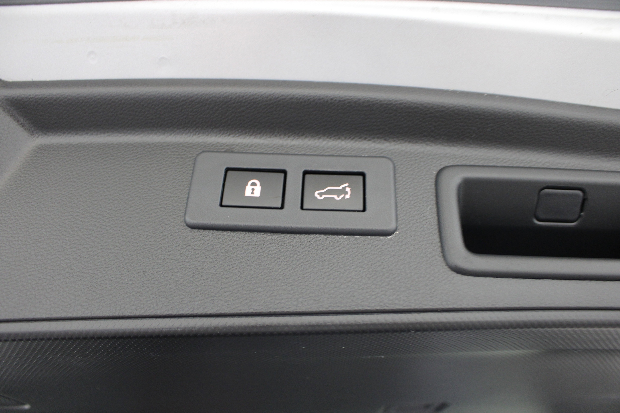 2020 Subaru Forester Premium - Photo 24