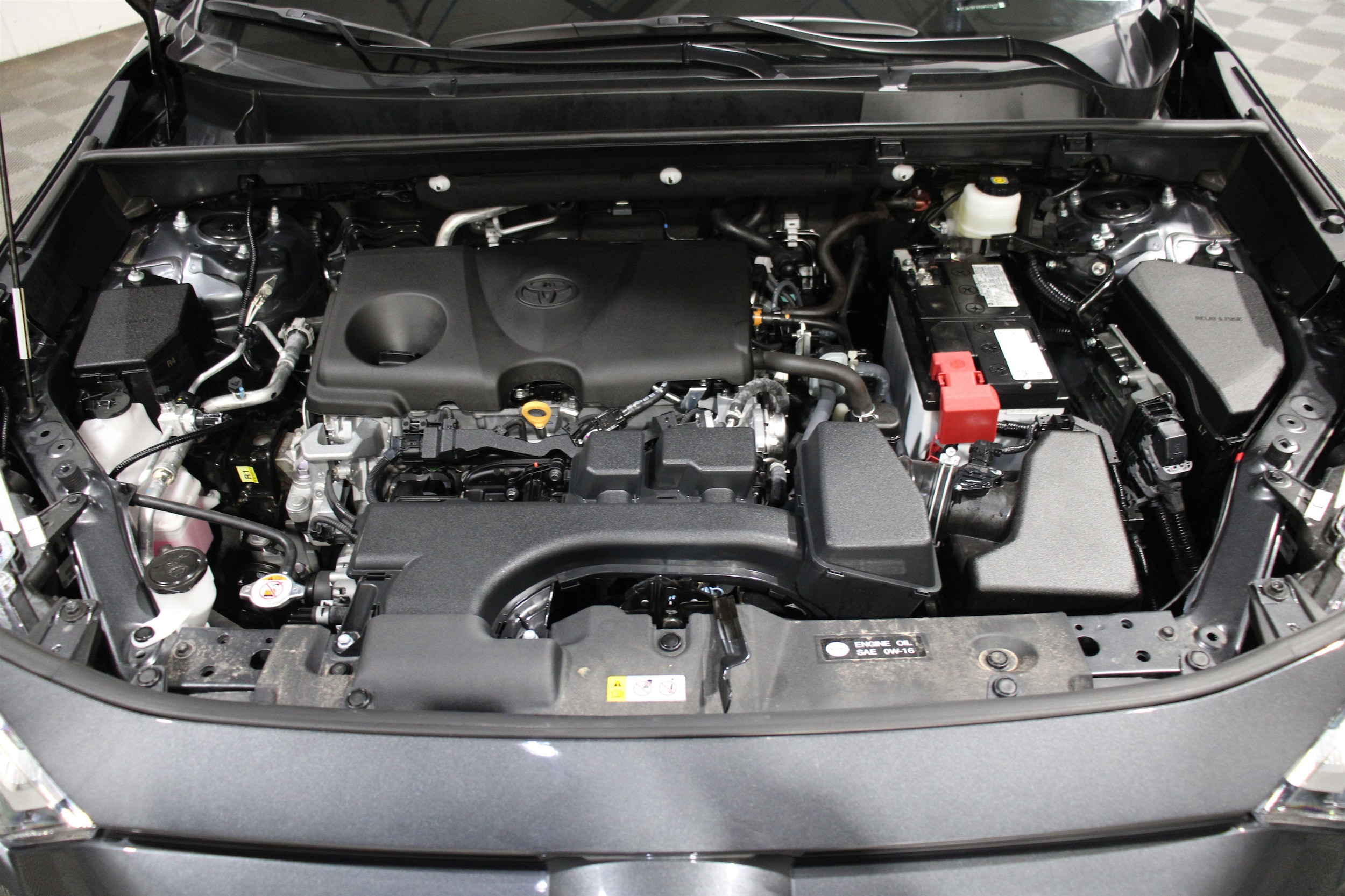 2025 Toyota RAV4 XLE Premium - Photo 38