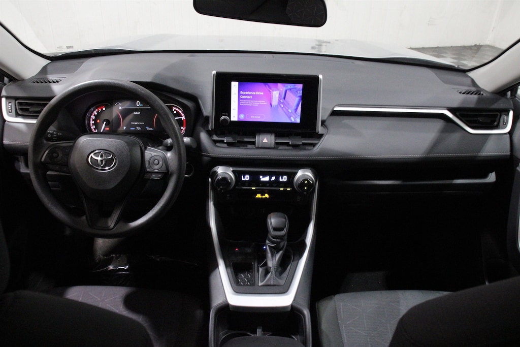 Used 2025 Toyota RAV4 XLE SUV