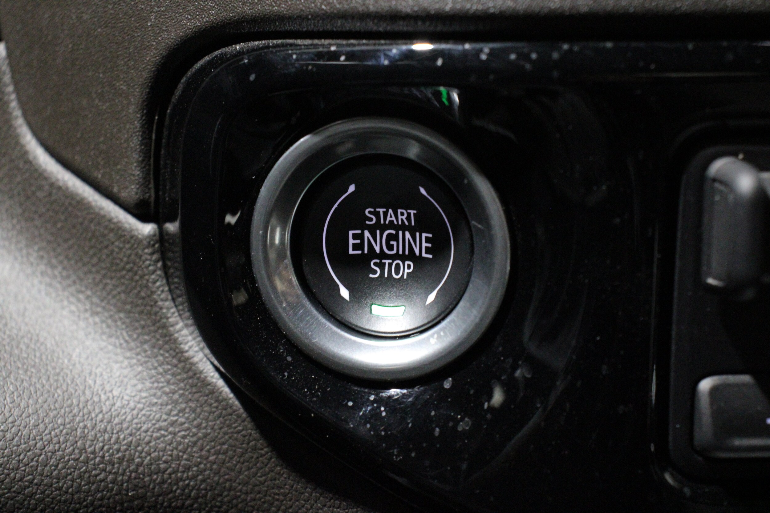 2024 Chevrolet Silverado 1500 LTZ - Photo 19