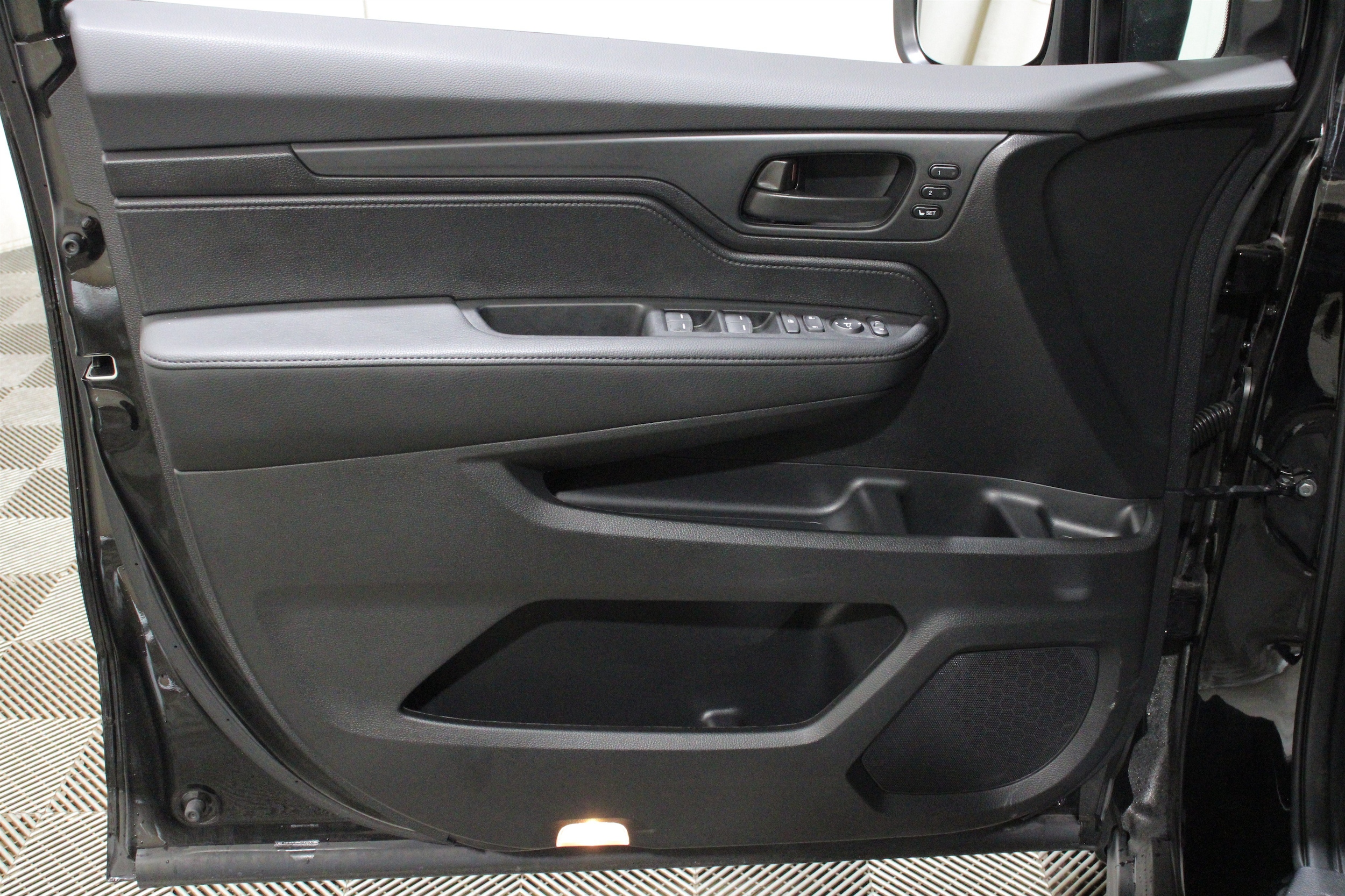 2026 Honda Odyssey EX-L - Photo 6