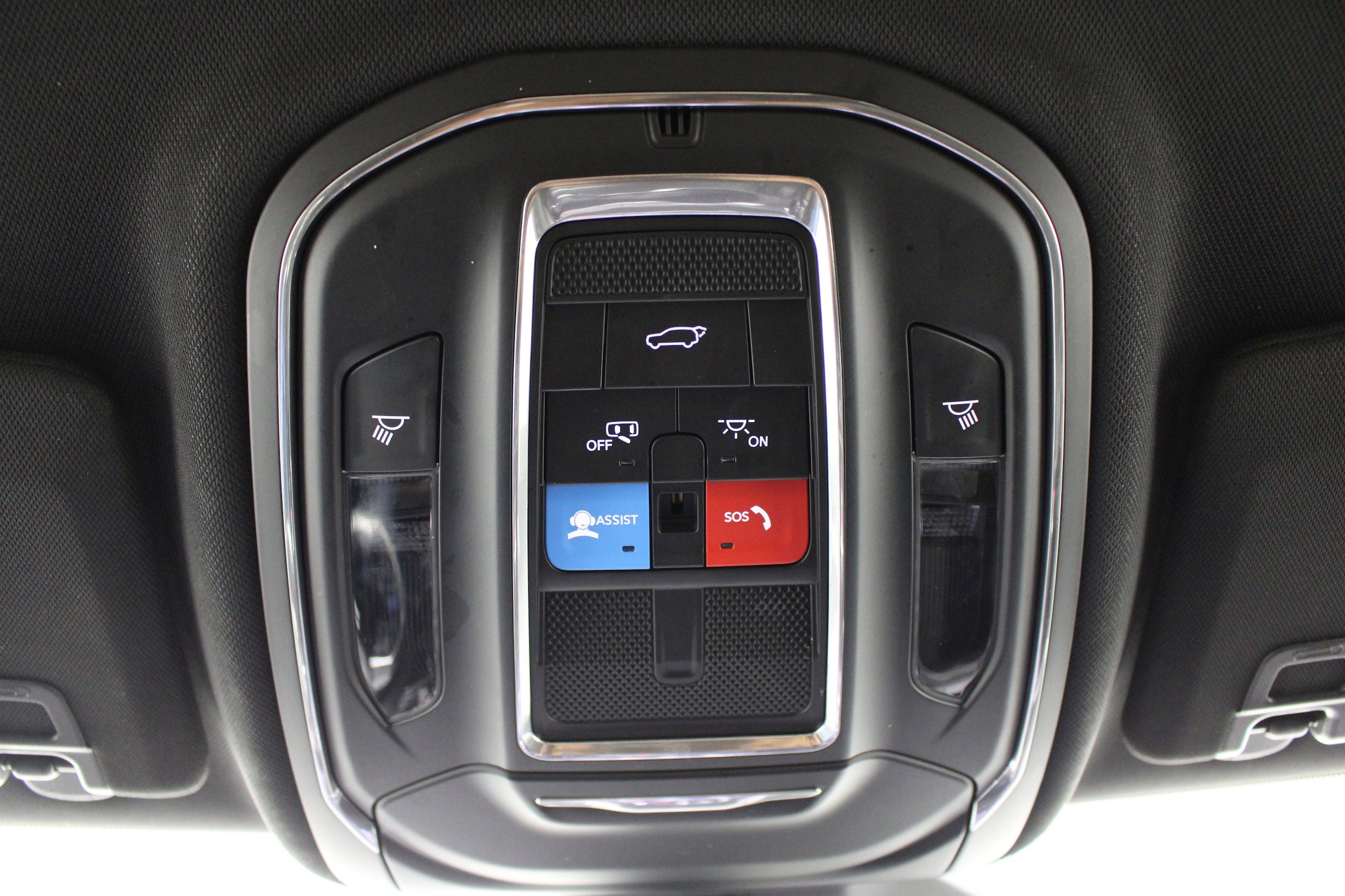 2025 Jeep Grand Cherokee Altitude - Photo 17