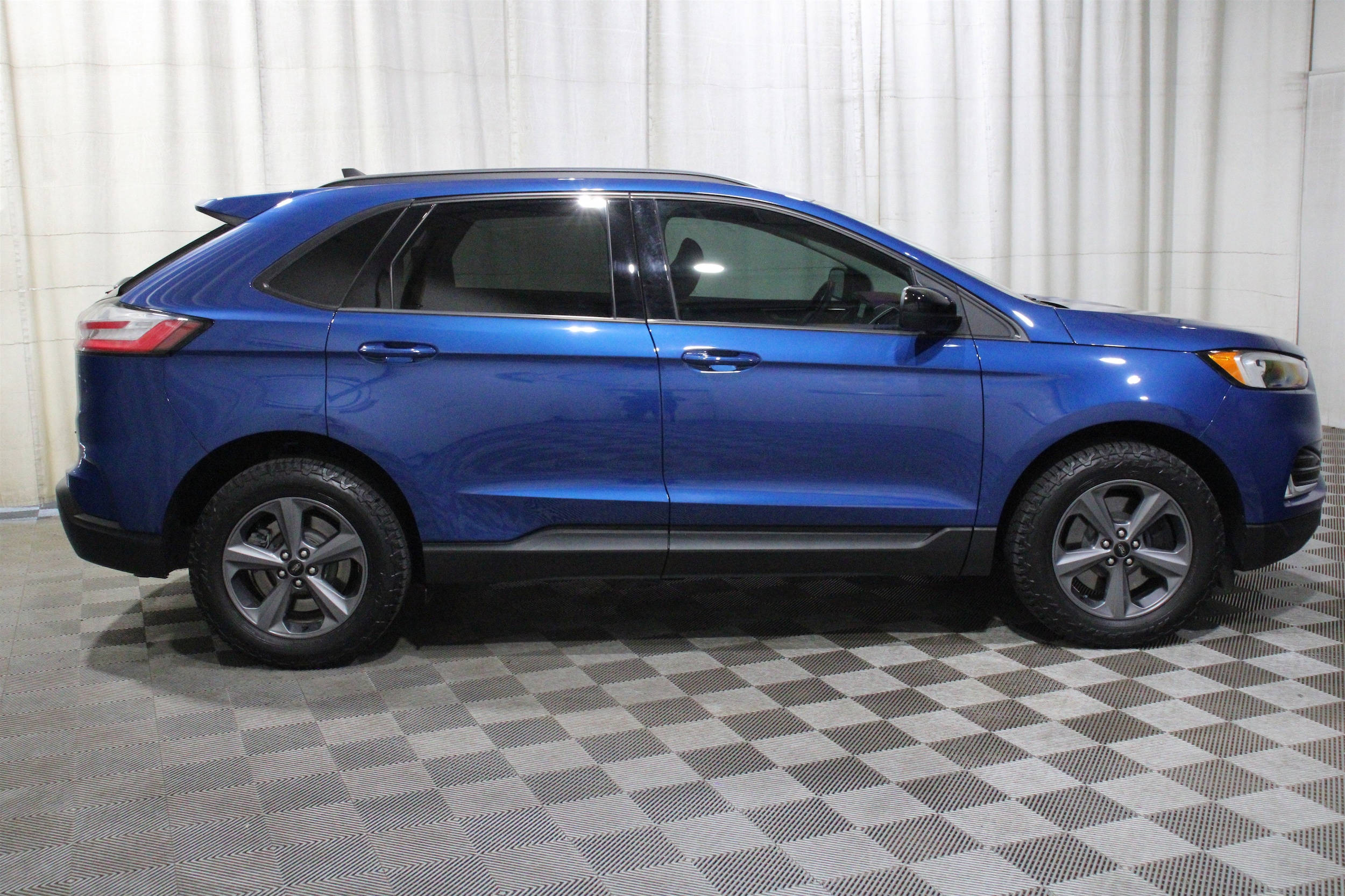2024 Ford Edge SEL - Photo 29