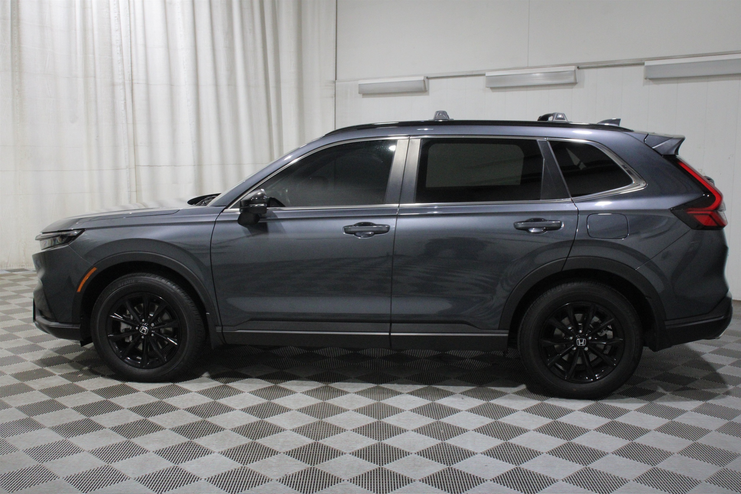 2025 Honda CR-V Sport - Photo 35