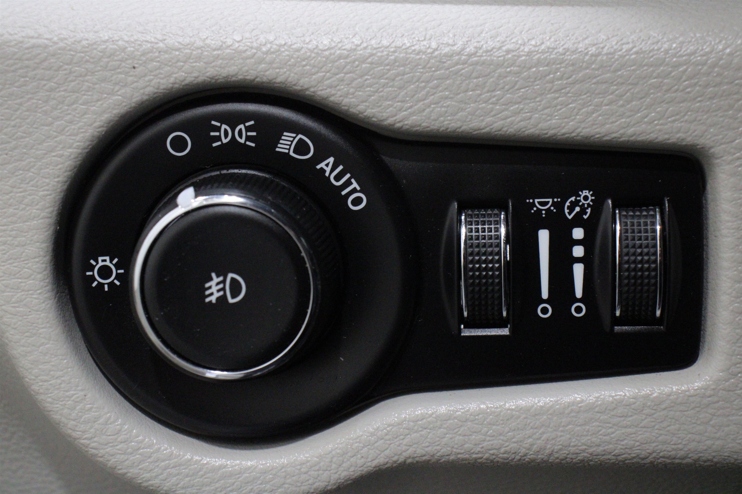 2018 Chrysler Pacifica Touring L - Photo 11