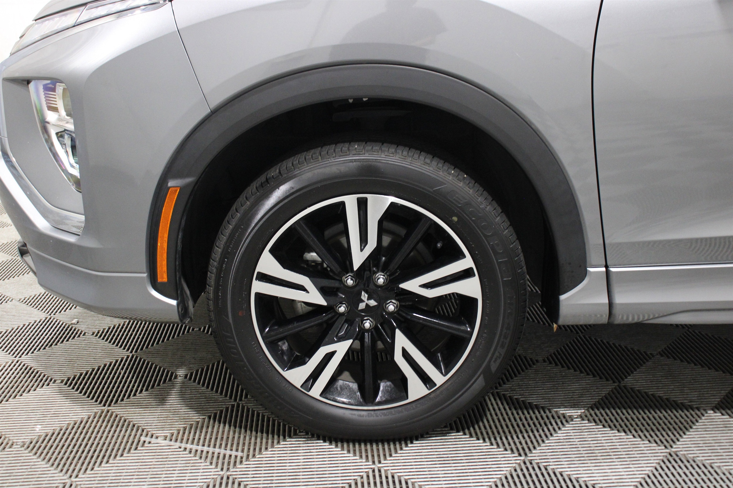 2024 Mitsubishi Eclipse Cross SEL - Photo 36