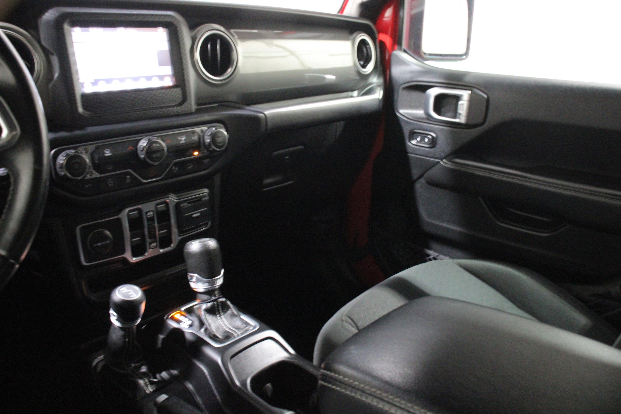 2019 Jeep Wrangler Unlimited Sahara - Photo 20