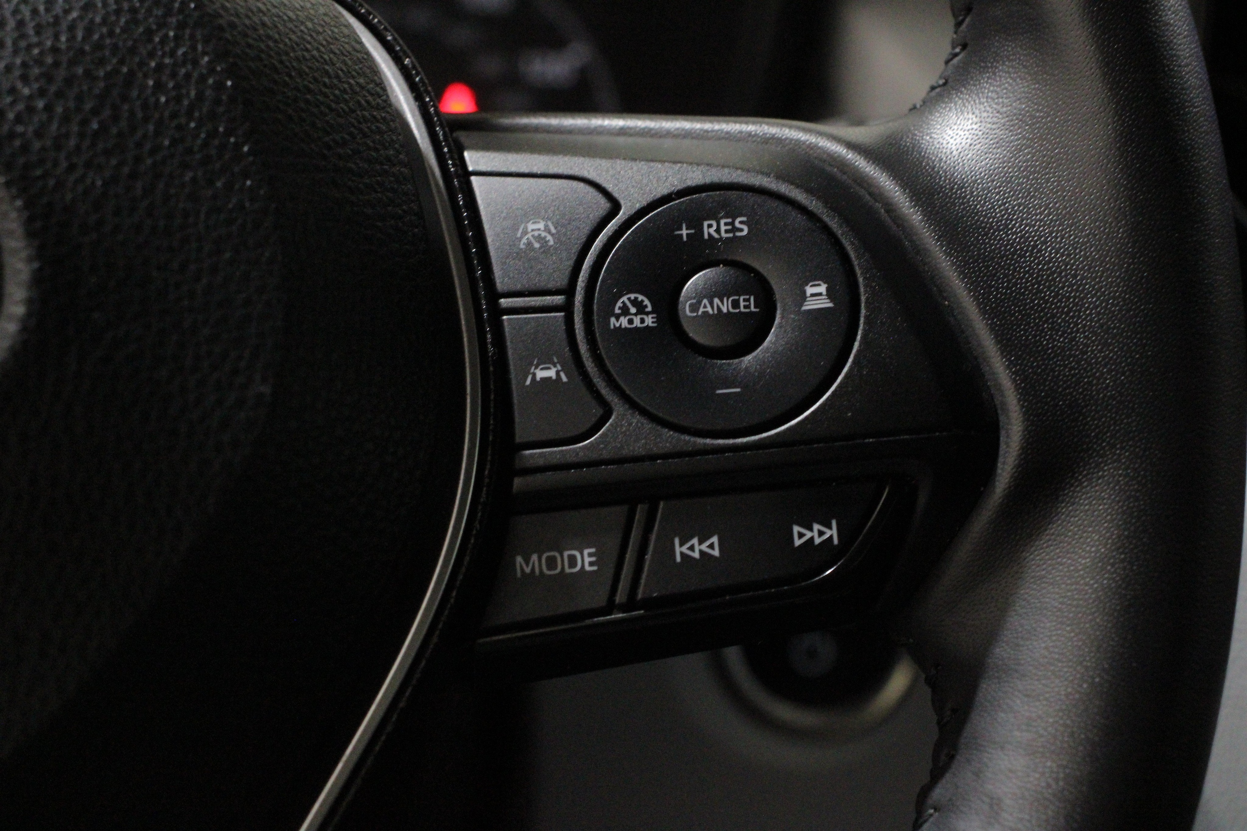 2023 Toyota Corolla SE - Photo 10
