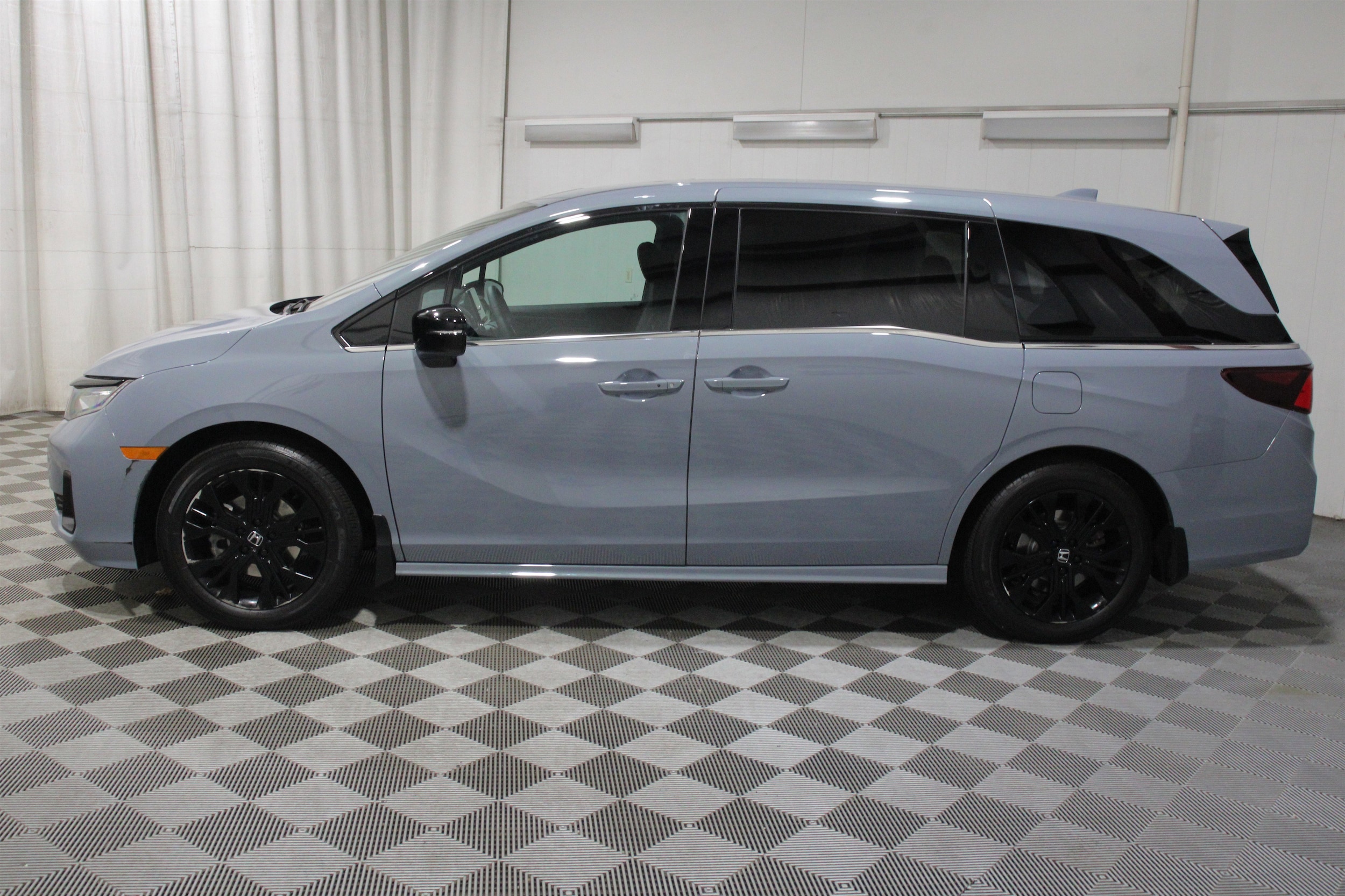 2026 Honda Odyssey Sport L - Photo 37