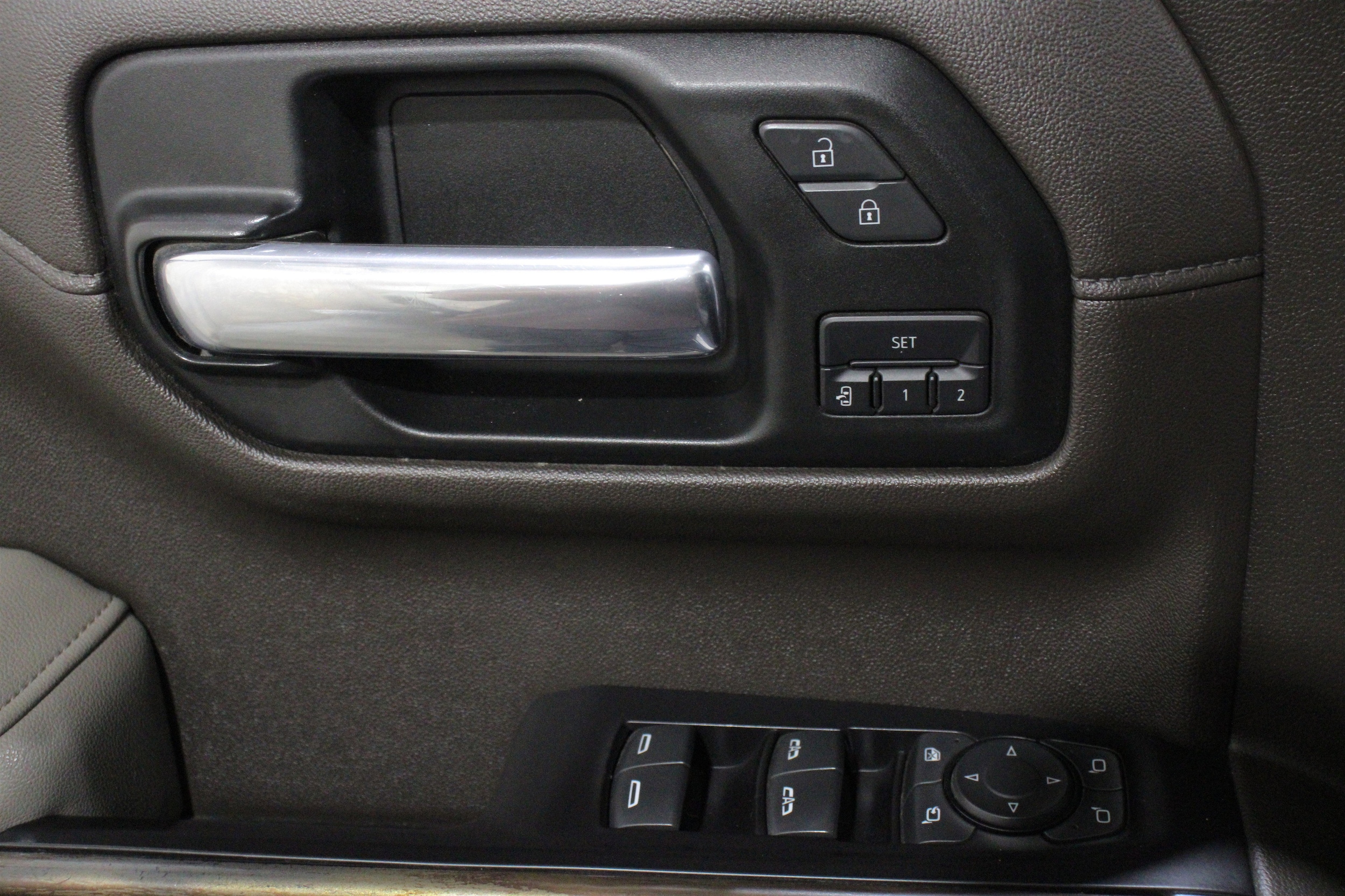 2019 GMC Sierra 1500 SLT - Photo 7