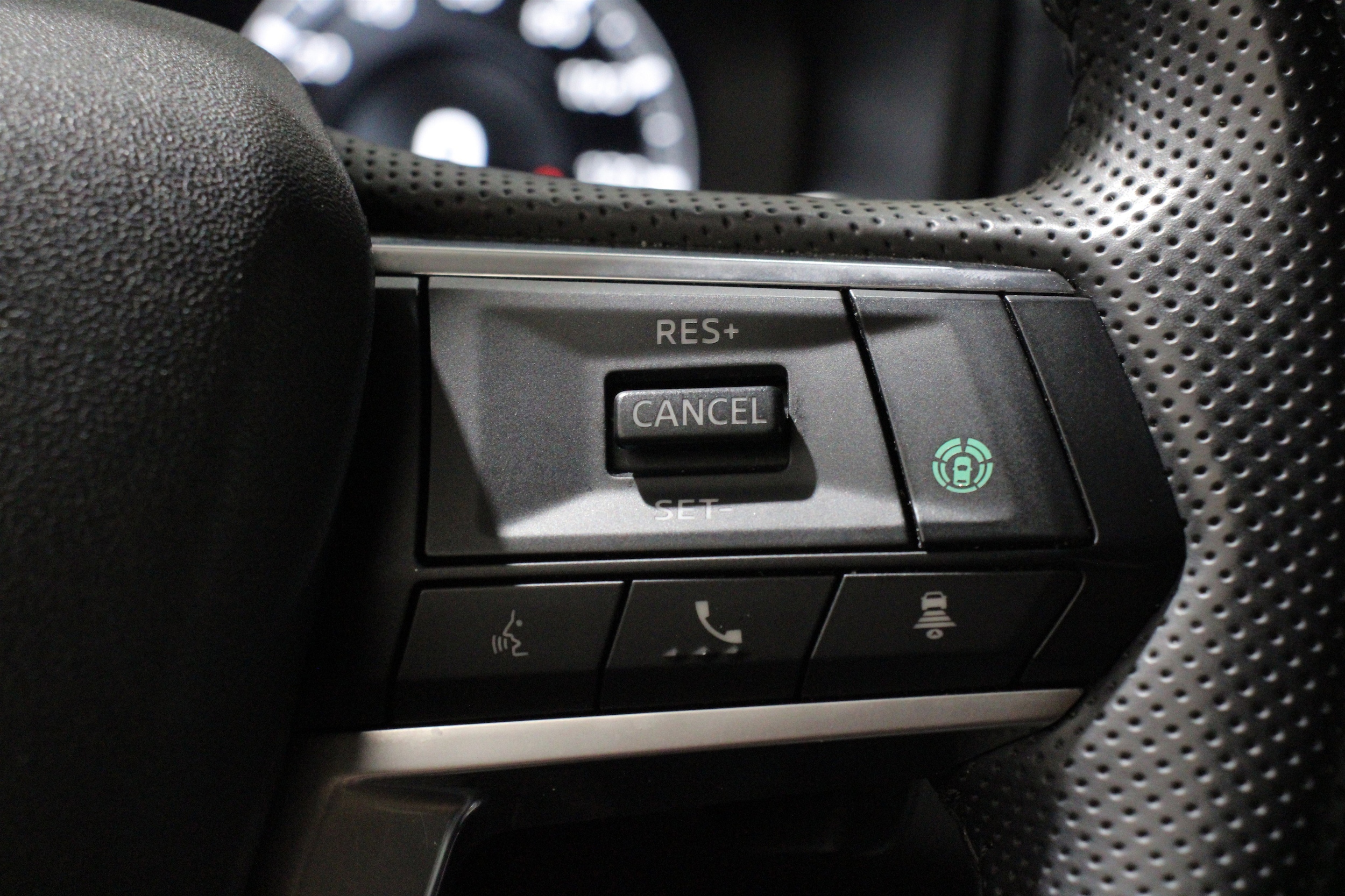 2024 Mitsubishi Outlander Plug-in Hybrid SEL - Photo 10