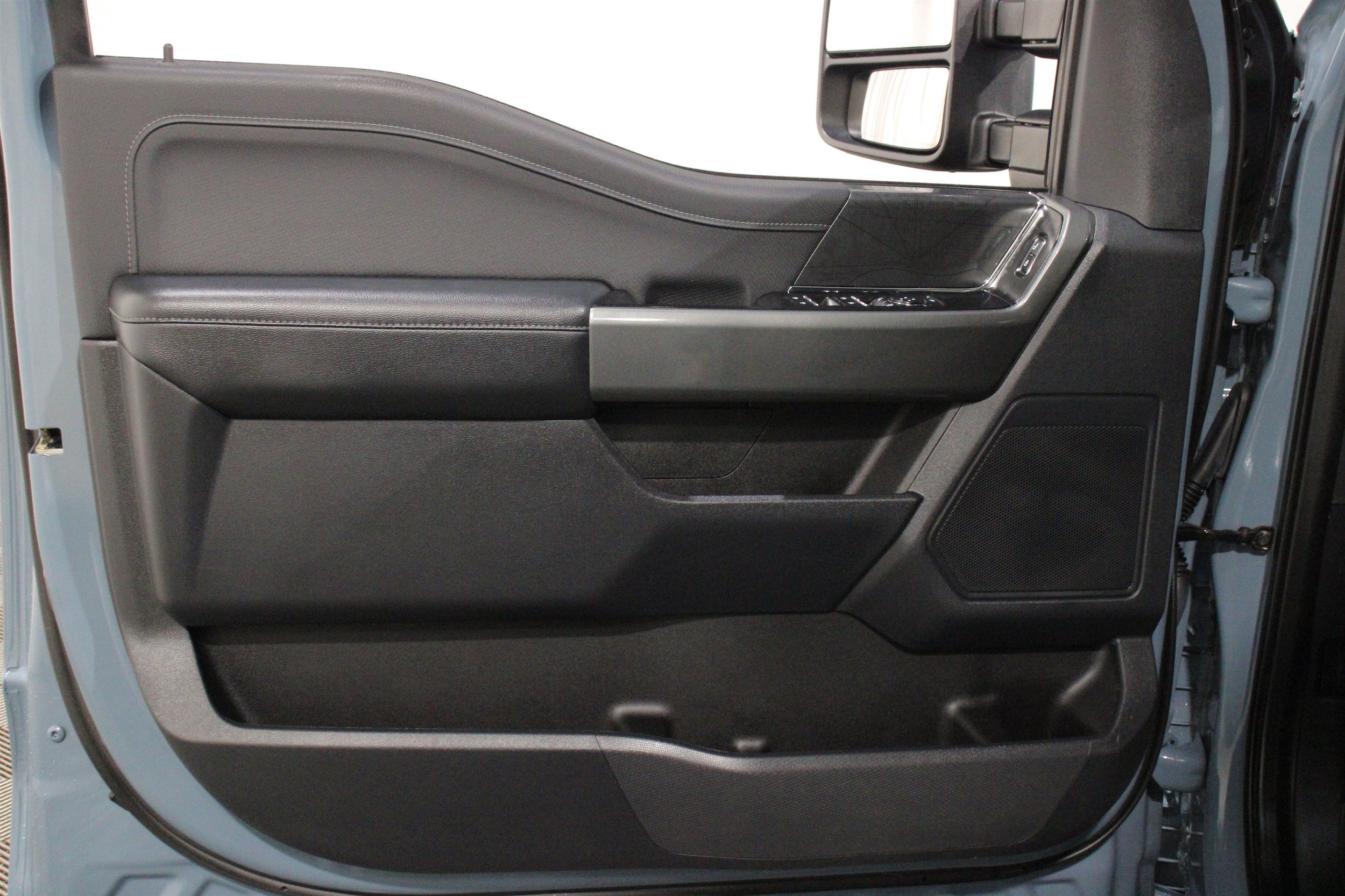 2023 Ford F-150 XLT - Photo 6