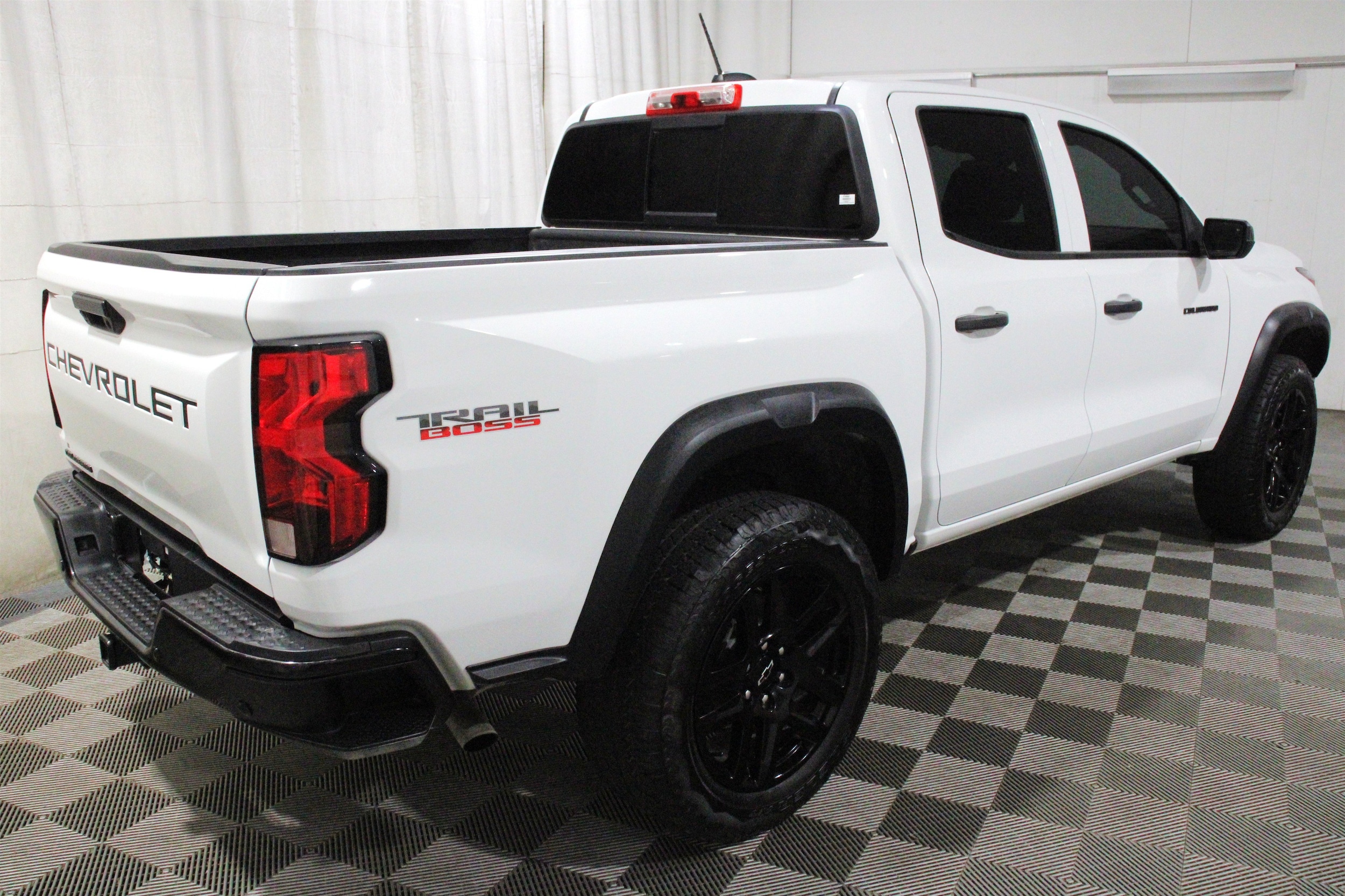 2024 Chevrolet Colorado Trail Boss - Photo 34