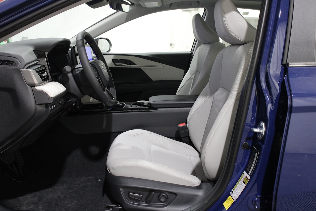 New 2026 Toyota Camry XLE Sedan