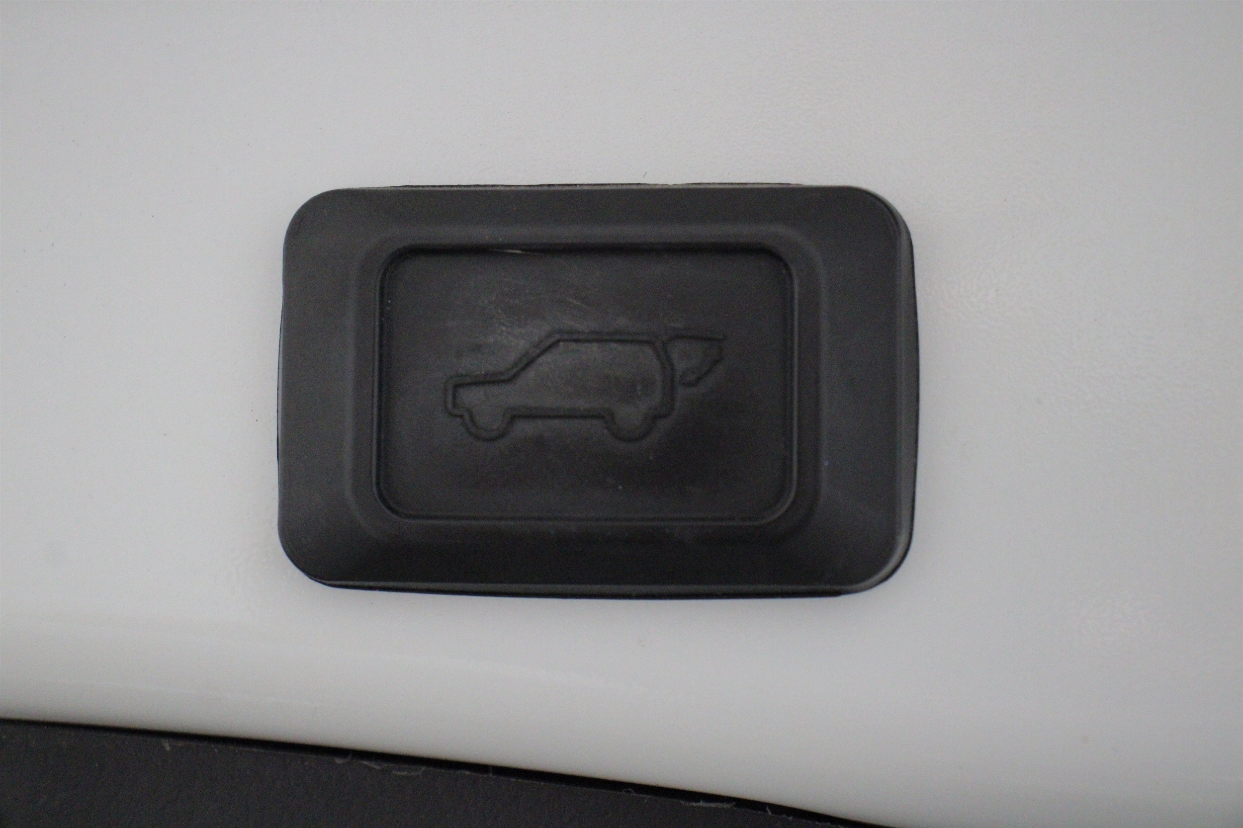 2022 Toyota RAV4 XLE - Photo 25