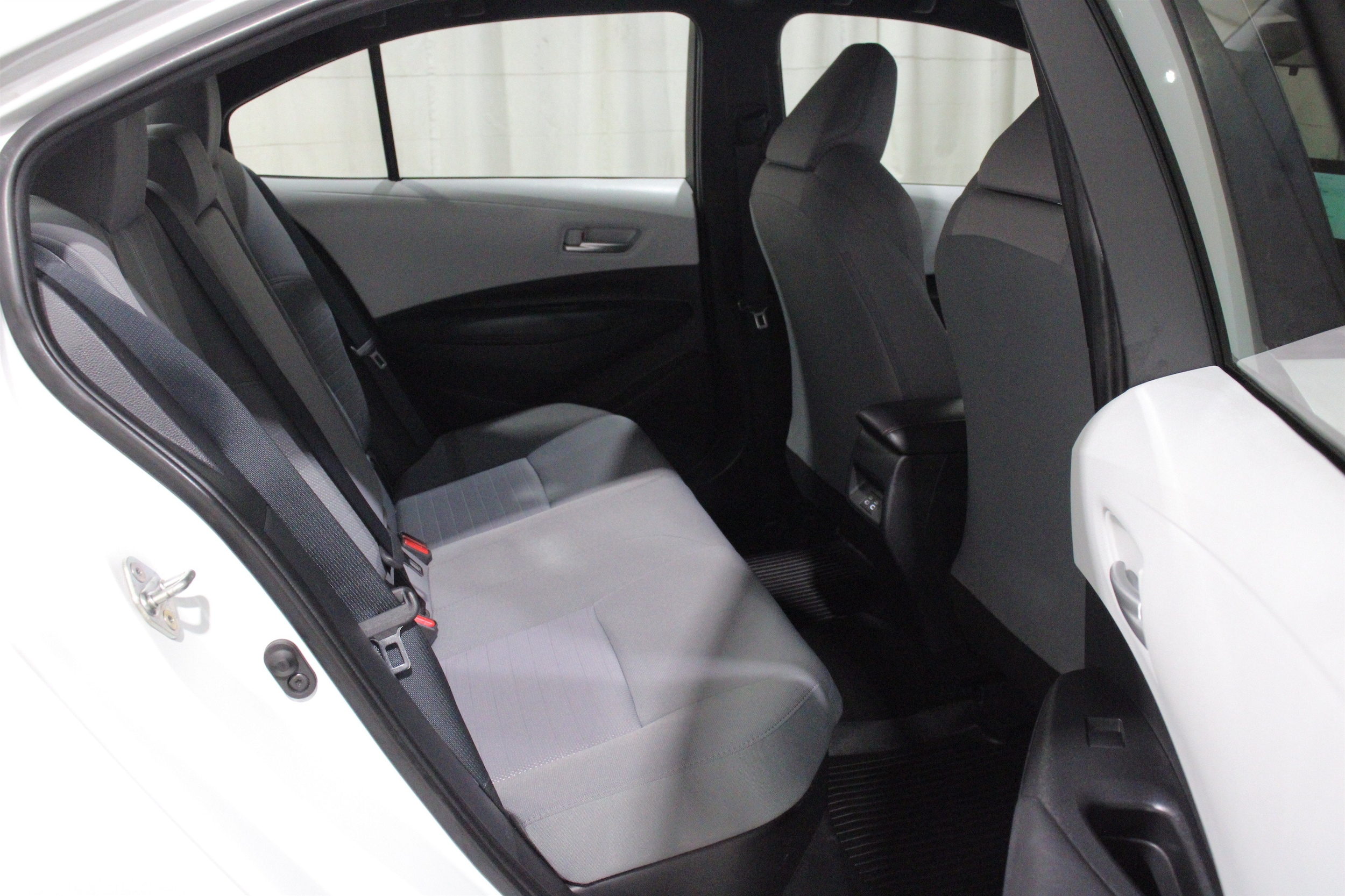 2023 Toyota Corolla SE - Photo 26