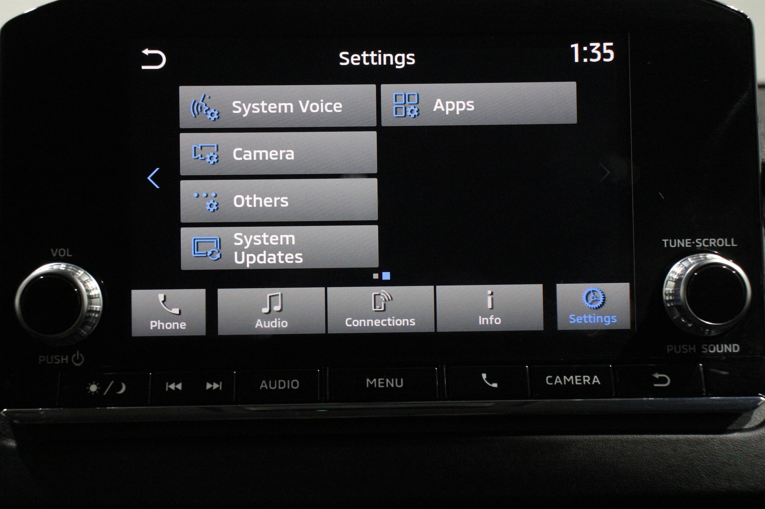 2024 Mitsubishi Outlander Plug-in Hybrid ES - Photo 17