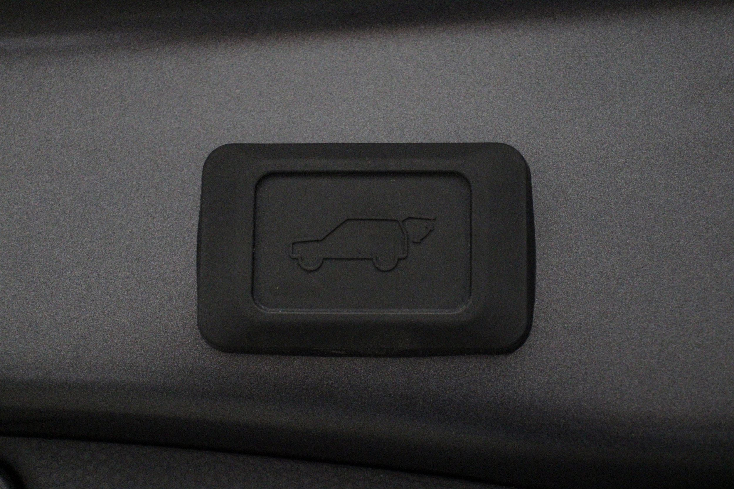 2025 Toyota RAV4 XLE Premium - Photo 26