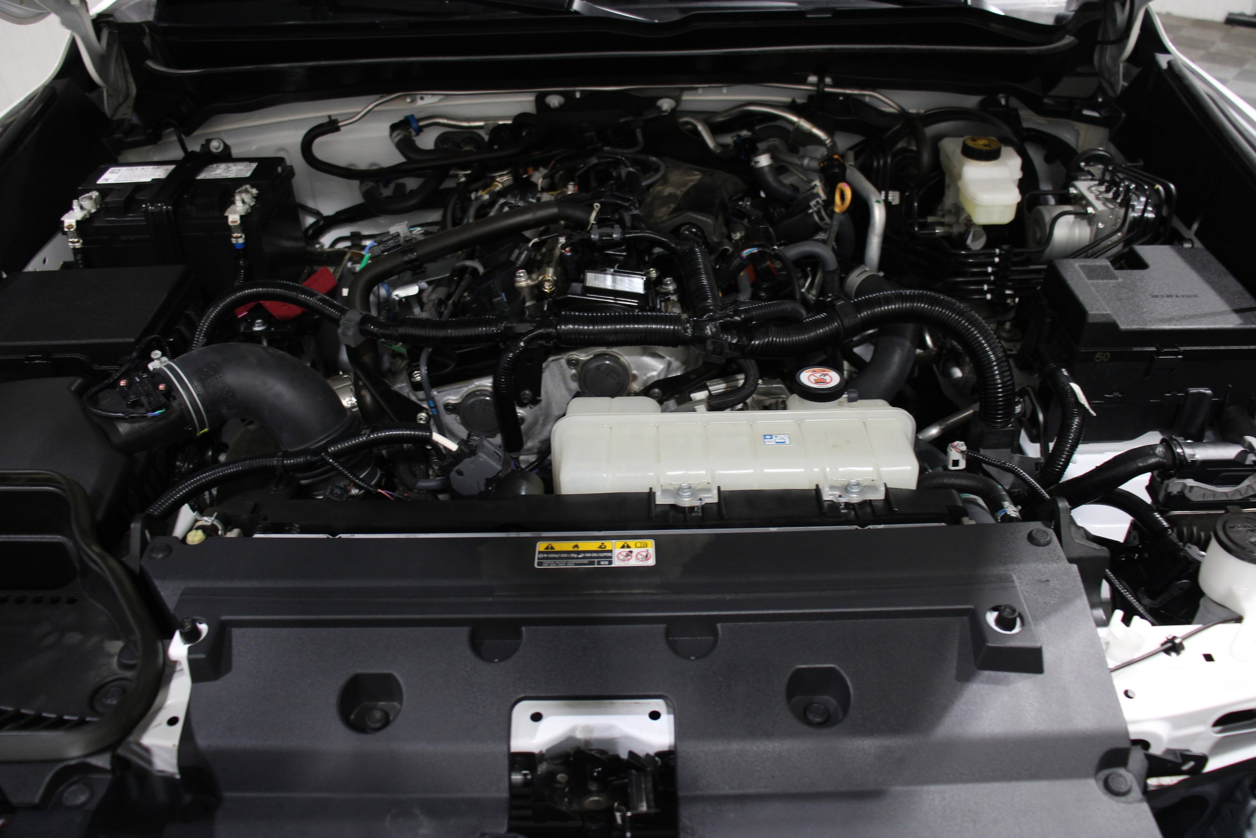 2024 Toyota Tacoma SR5 - Photo 38
