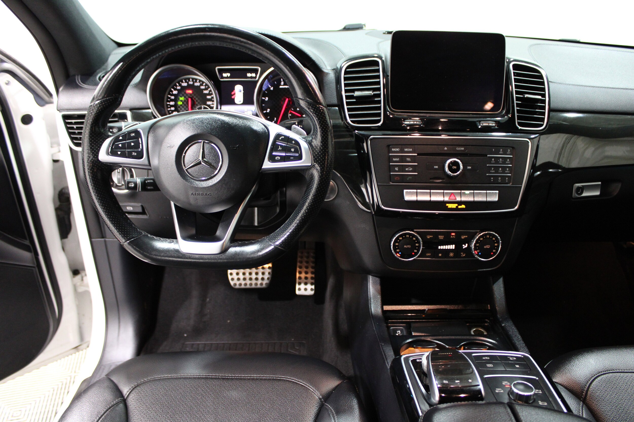 2019 Mercedes Benz GLE AMG 43 4MATIC Coupe photo 2