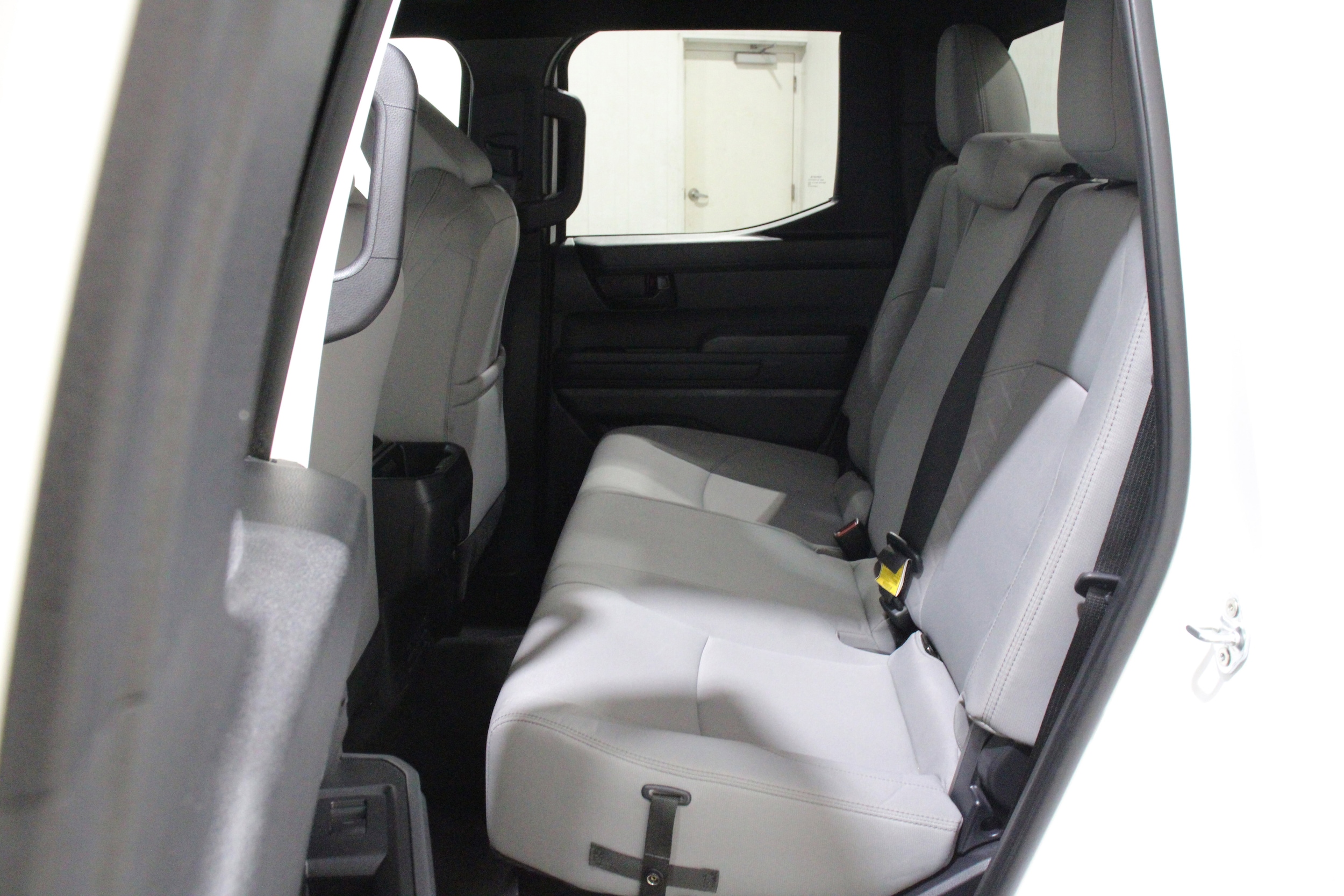 2024 Toyota Tacoma SR5 - Photo 24