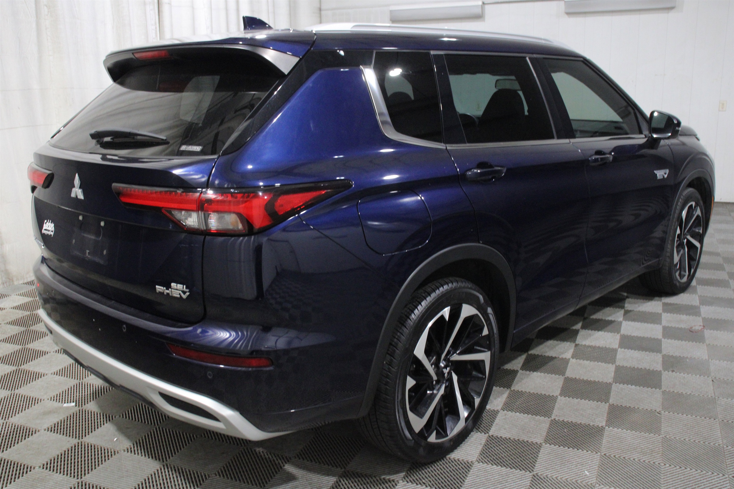 2023 Mitsubishi Outlander Plug-In Hybrid SEL - Photo 35