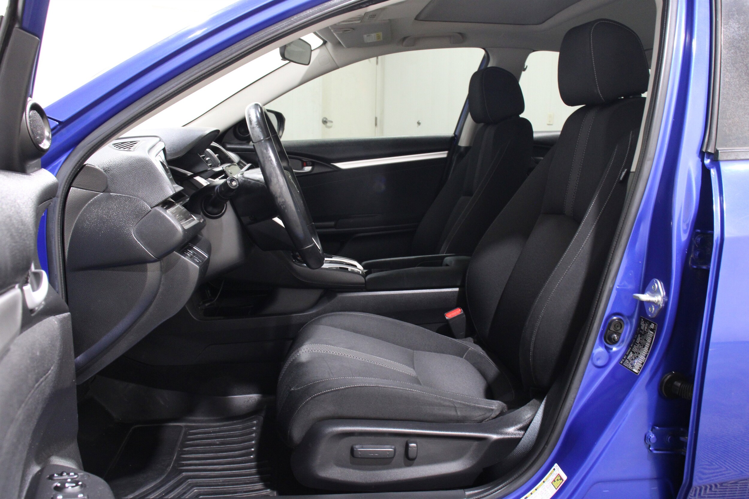 2019 Honda Civic EX photo 3