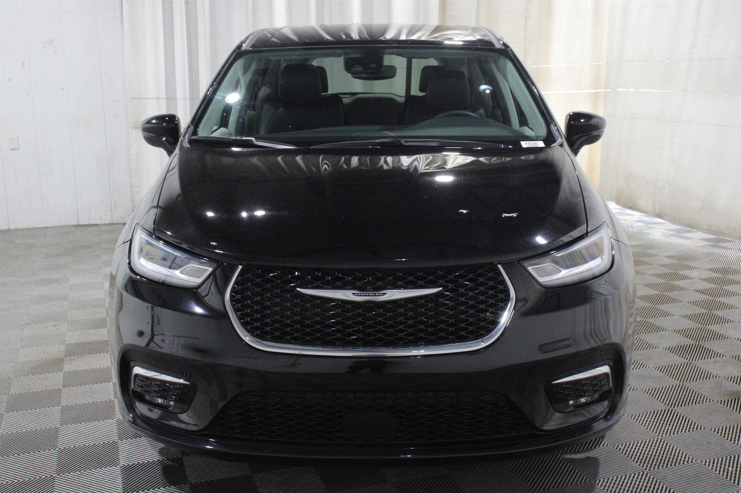 2024 Chrysler Pacifica Touring L - Photo 32