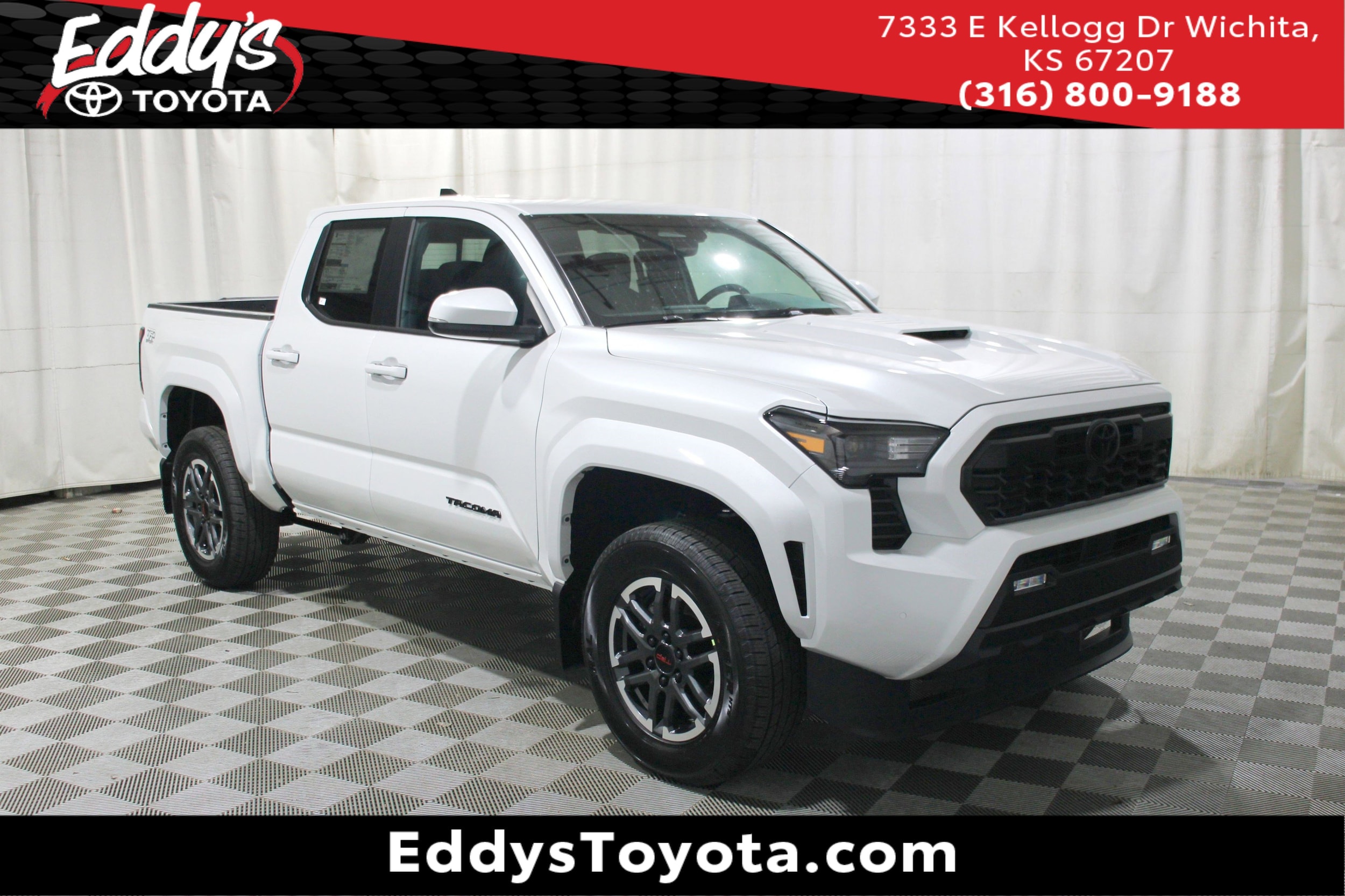 2026 Toyota Tacoma TRD Sport's photo