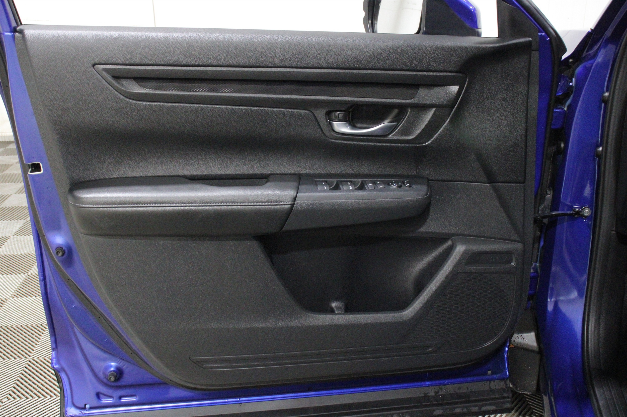 2025 Honda CR-V EX - Photo 6