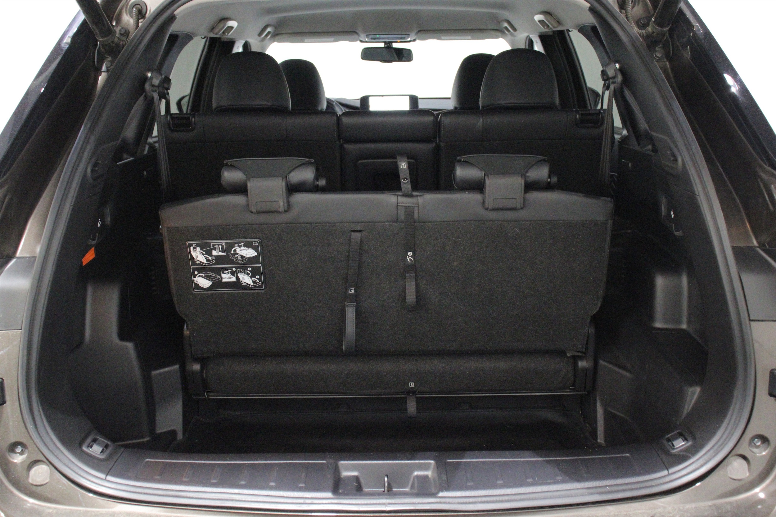 2024 Mitsubishi Outlander Plug-in Hybrid SEL - Photo 25