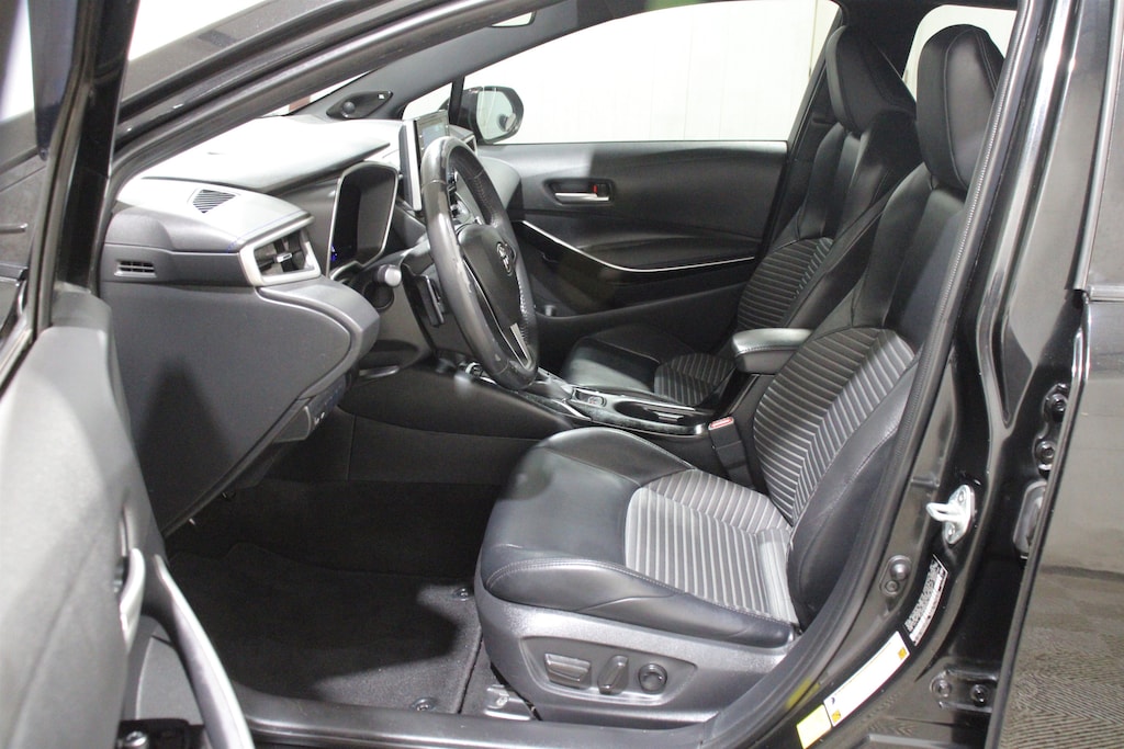 Used 2020 Toyota Corolla XSE Sedan