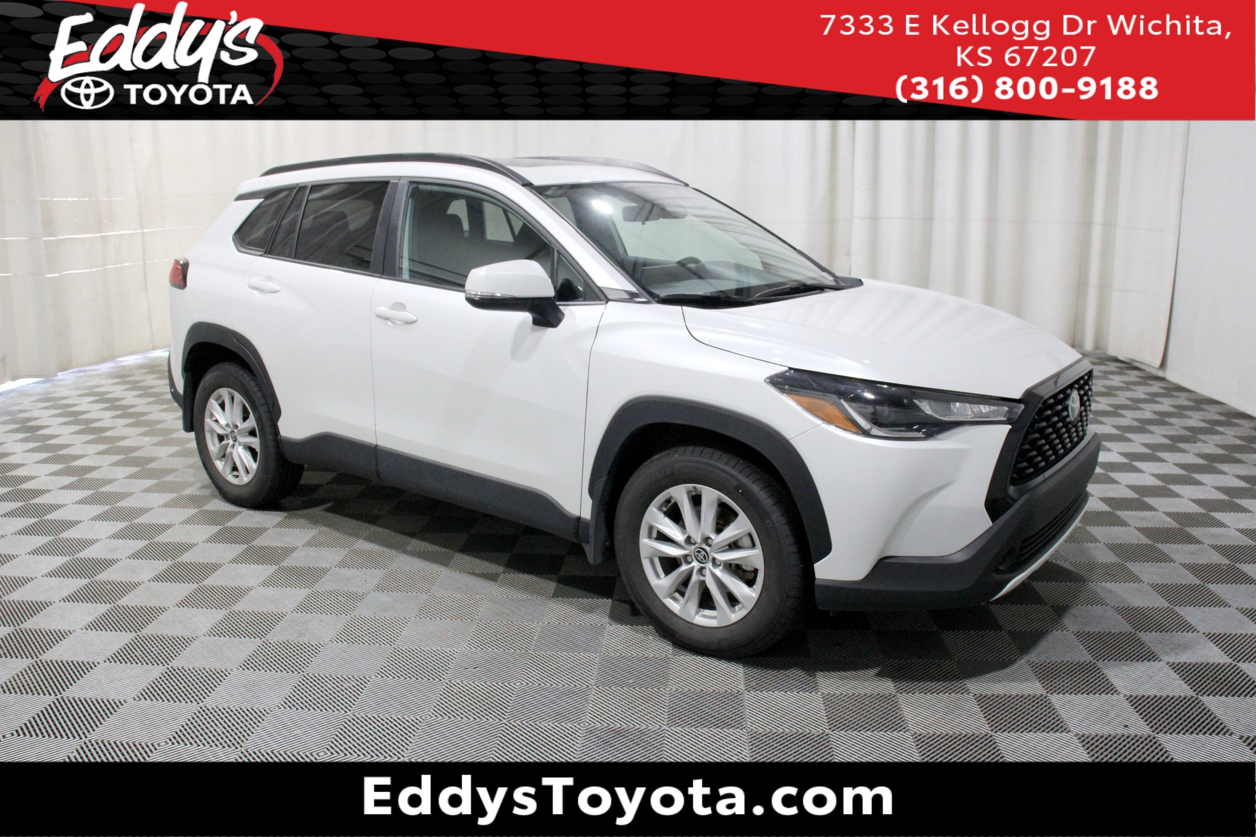 2024 Toyota Corolla Cross LE