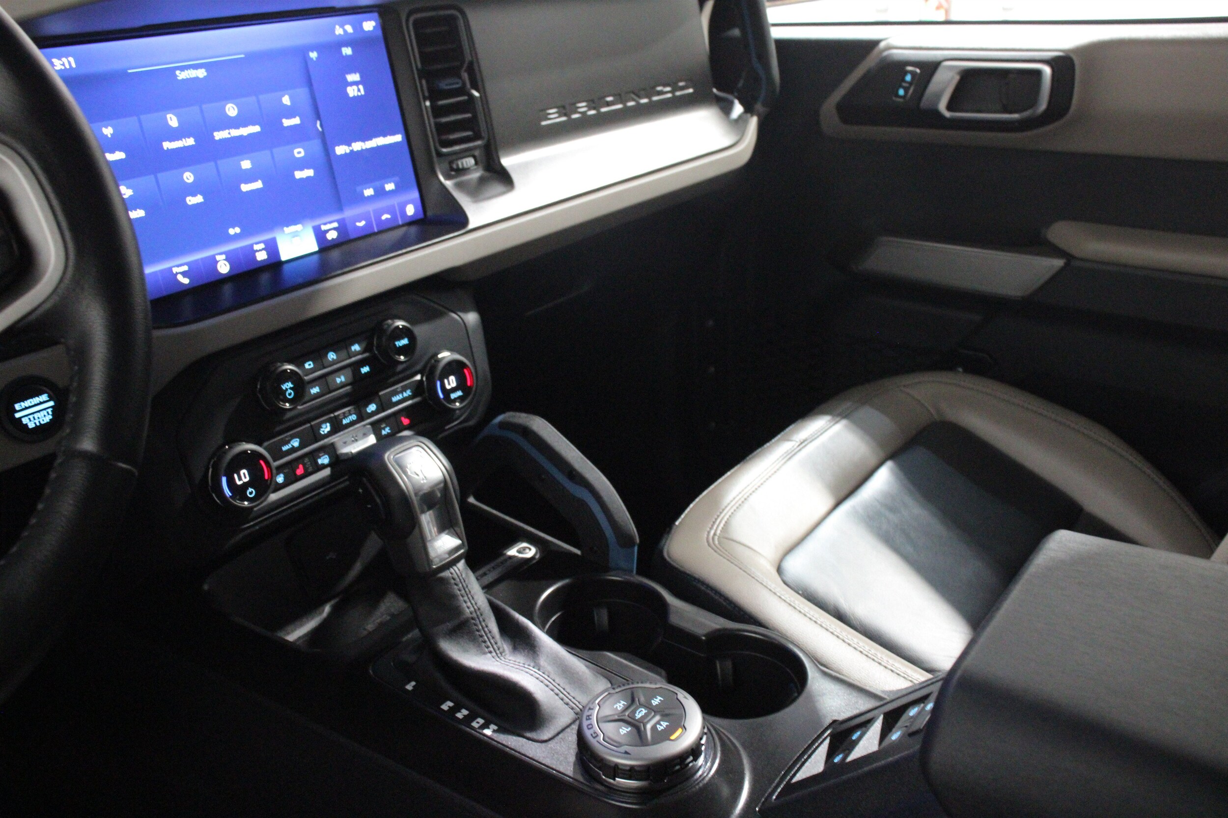 2023 Ford Bronco 4-Door Wildtrak - Photo 21