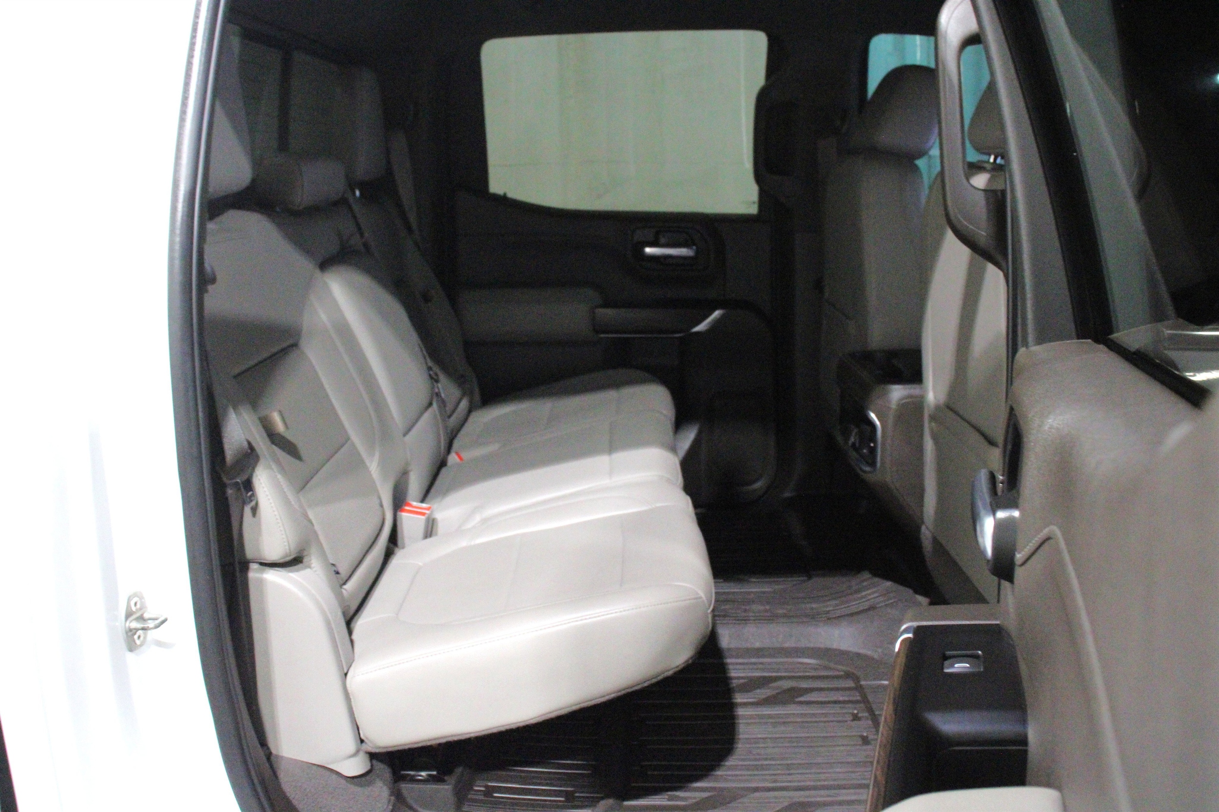 2019 GMC Sierra 1500 SLT - Photo 25