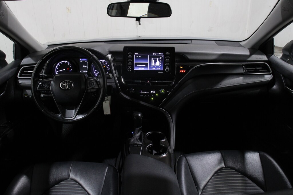 Used 2023 Toyota Camry SE Sedan