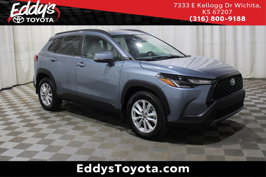 Used 2024 Toyota Corolla Cross LE SUV