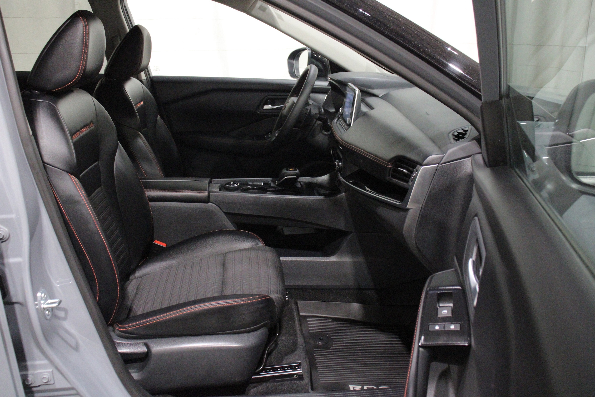 2025 Nissan Rogue Rock Creek - Photo 26