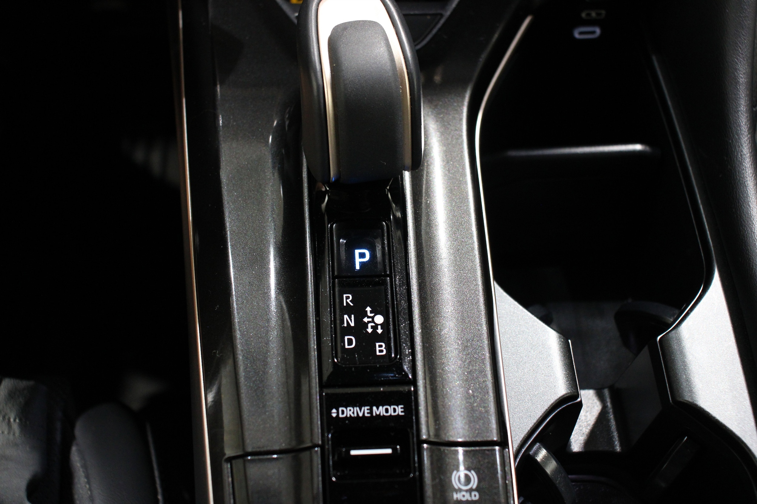 2025 Toyota Crown Limited - Photo 18