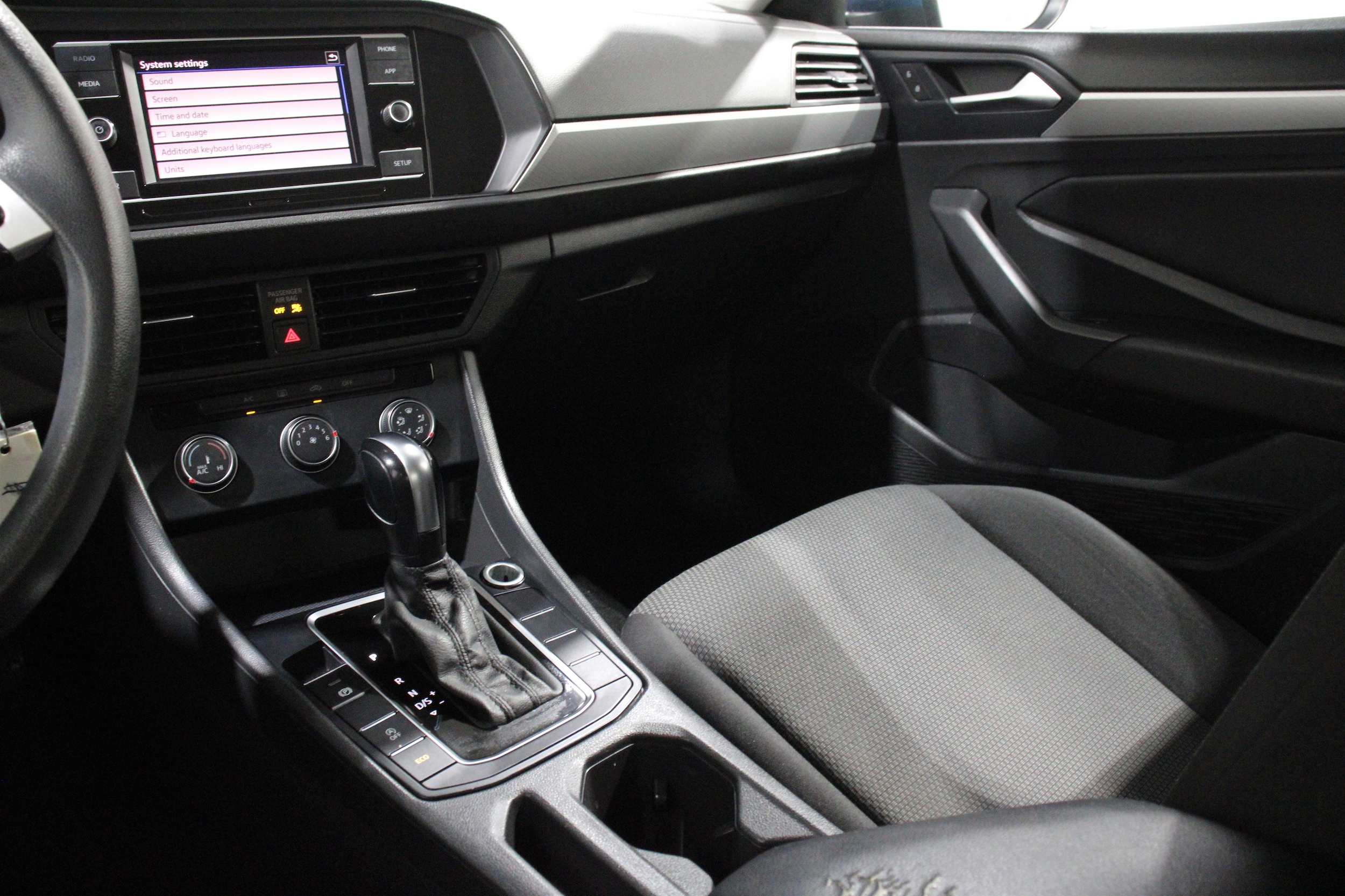 2019 Volkswagen Jetta S - Photo 19