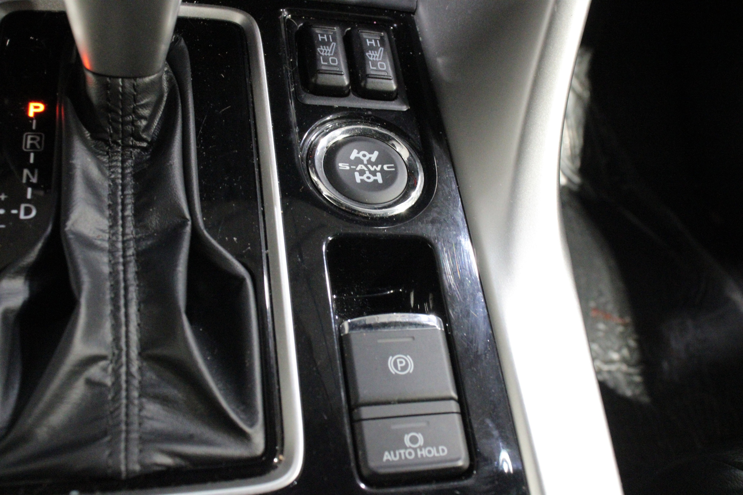 2024 Mitsubishi Eclipse Cross SEL - Photo 18