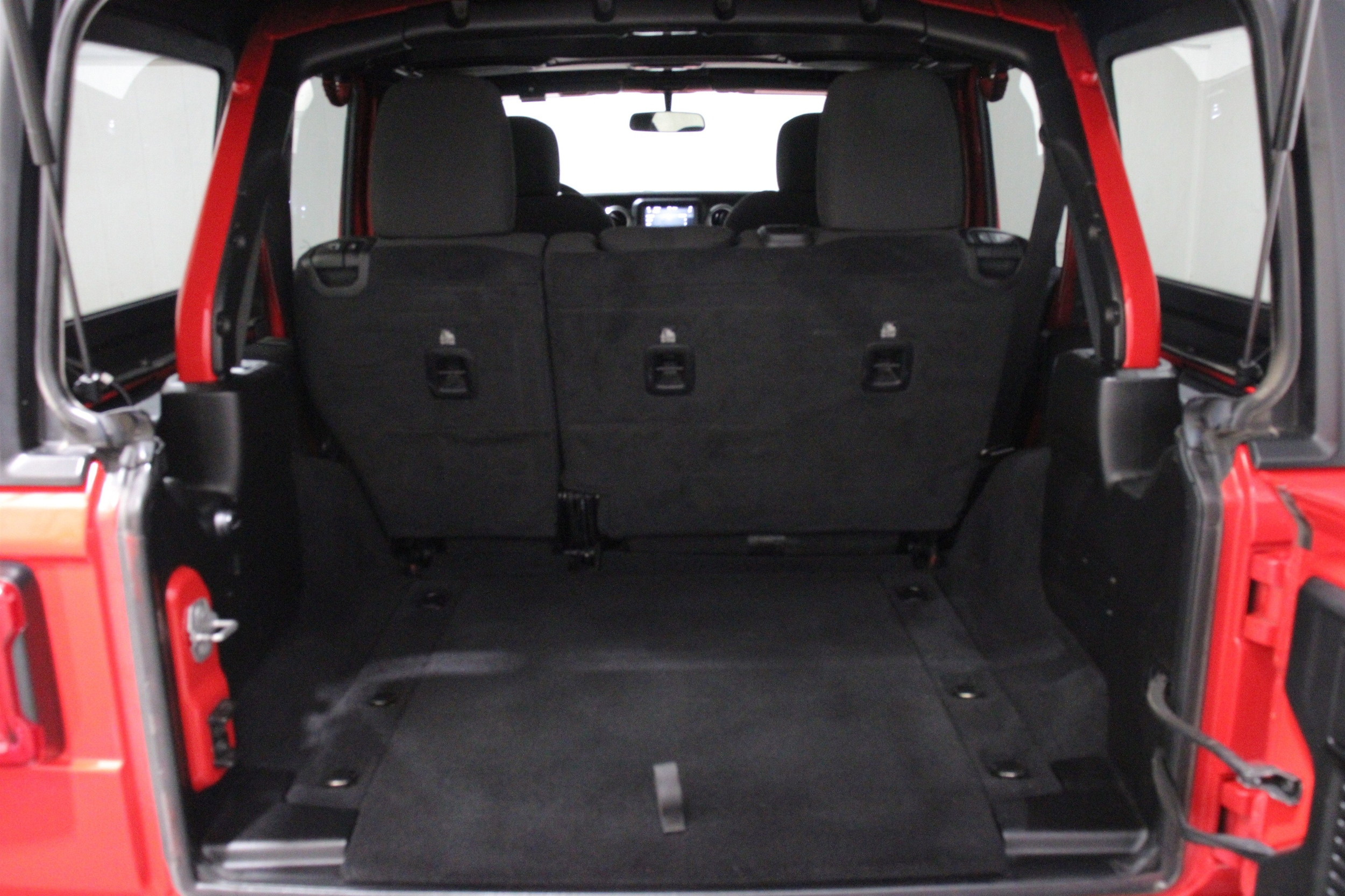 2019 Jeep Wrangler Unlimited Sahara - Photo 24